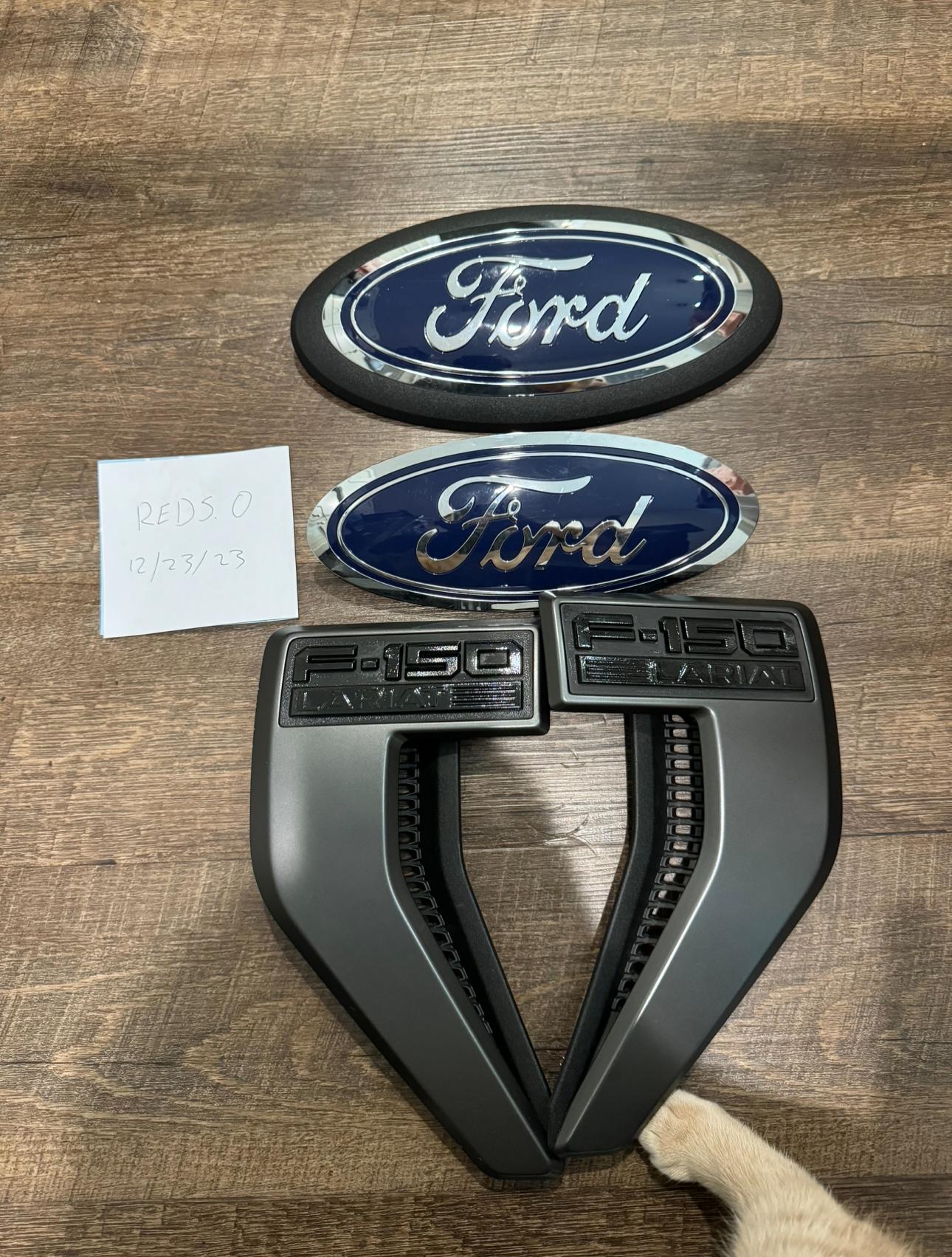 Ford F-150 Emblems and Fender vents IMG_1525