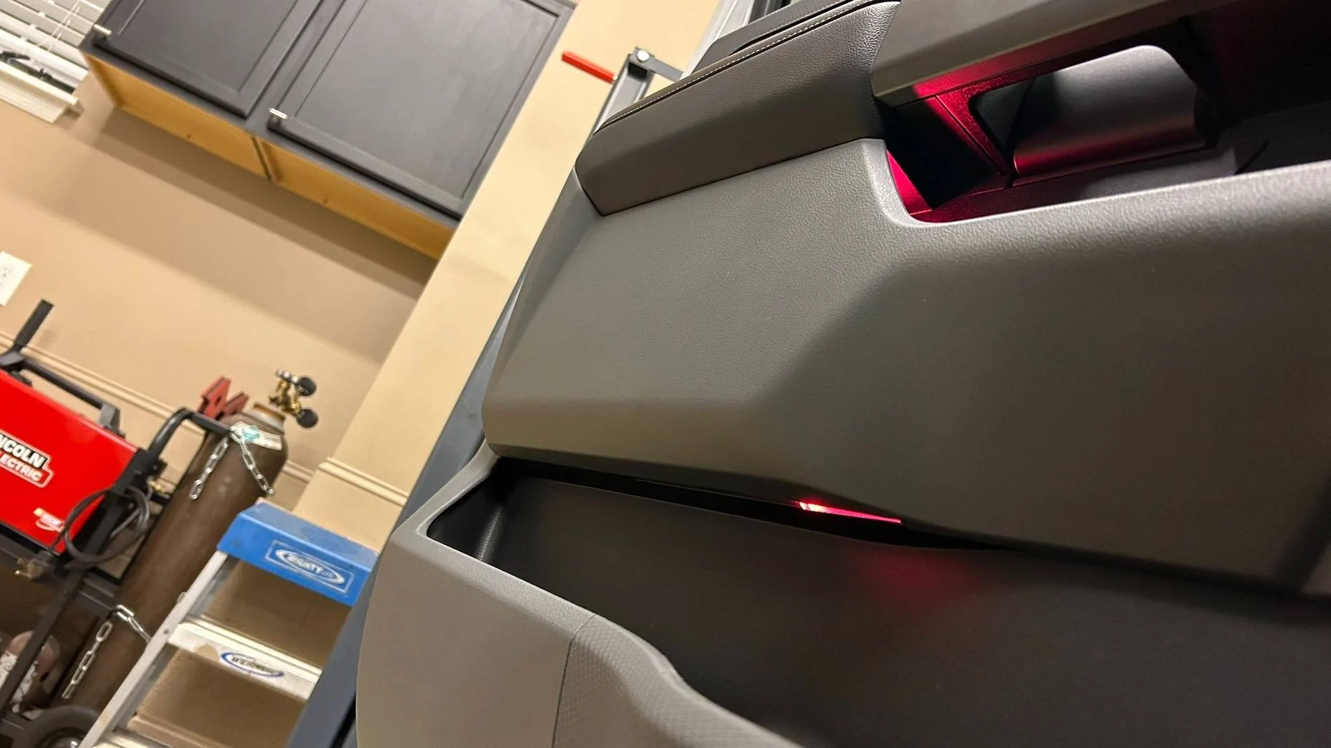 Ford F-150 My Latest Toy...  RCSB 5.0 XLT Build IMG_1542