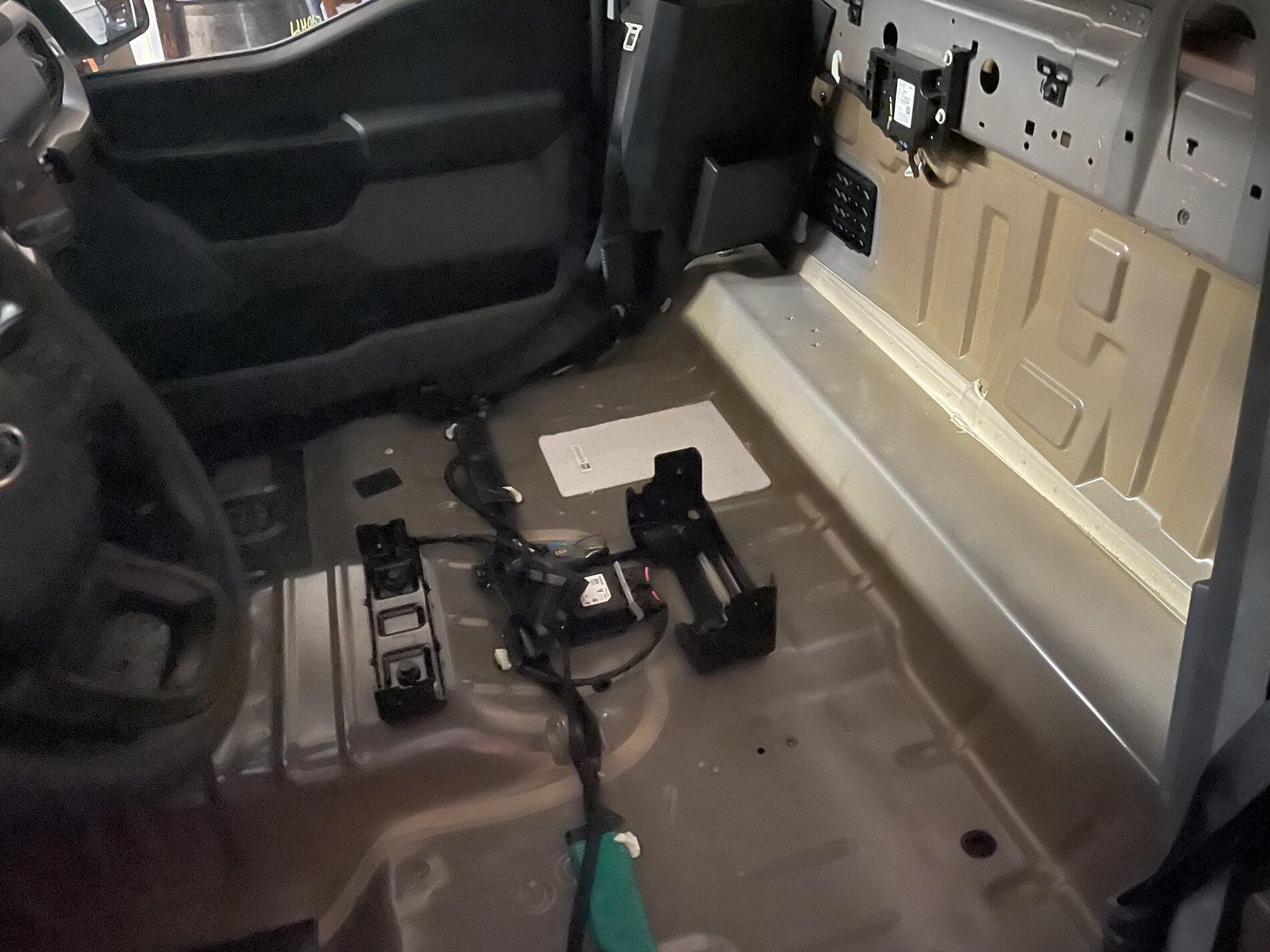Ford F-150 Road/wind noise IMG_1578.JPG
