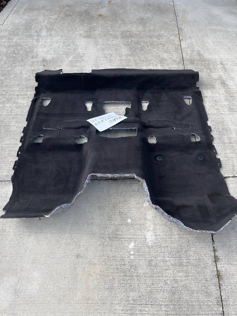 Ford F-150 SOLD: Carpet Floor f-150 XL 2021-2024 IMG_1633