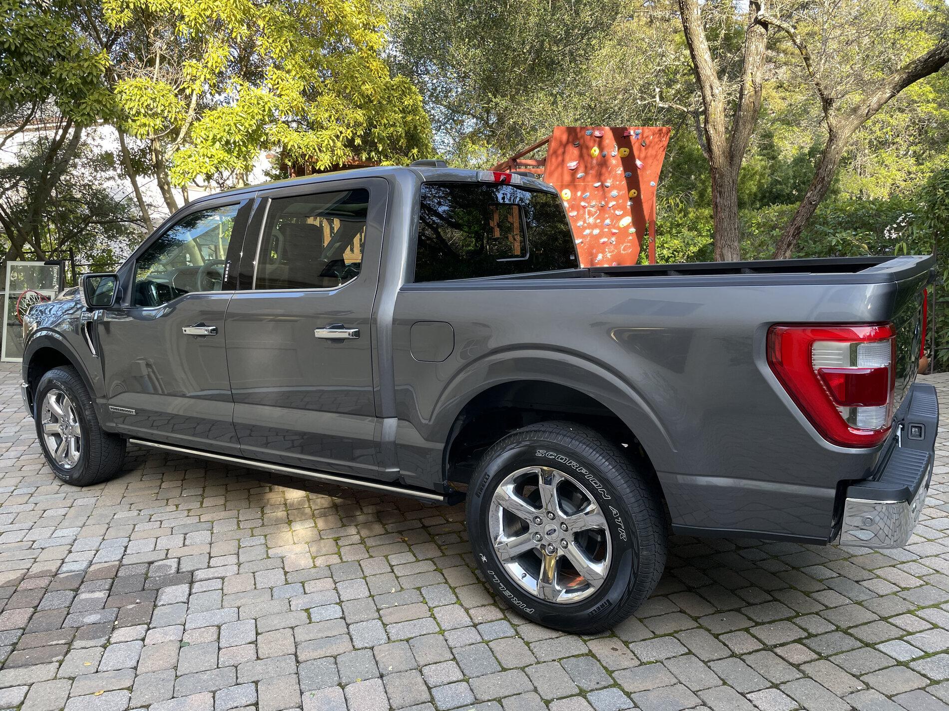 Ford F-150 Input on Trim Decision, please? (Lariat v Platinum) IMG_1694