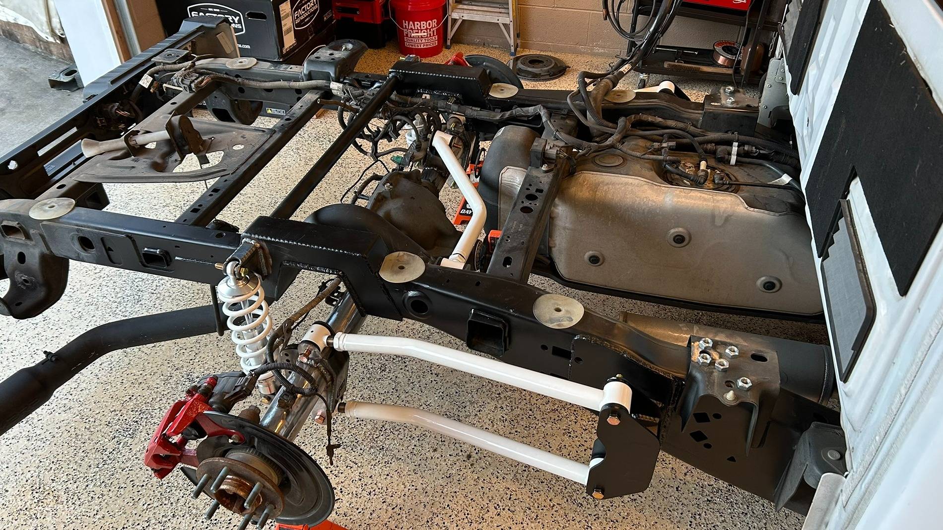 Ford F-150 4-Link Install on 2021 RCSB F-150 IMG_1715.JPEG