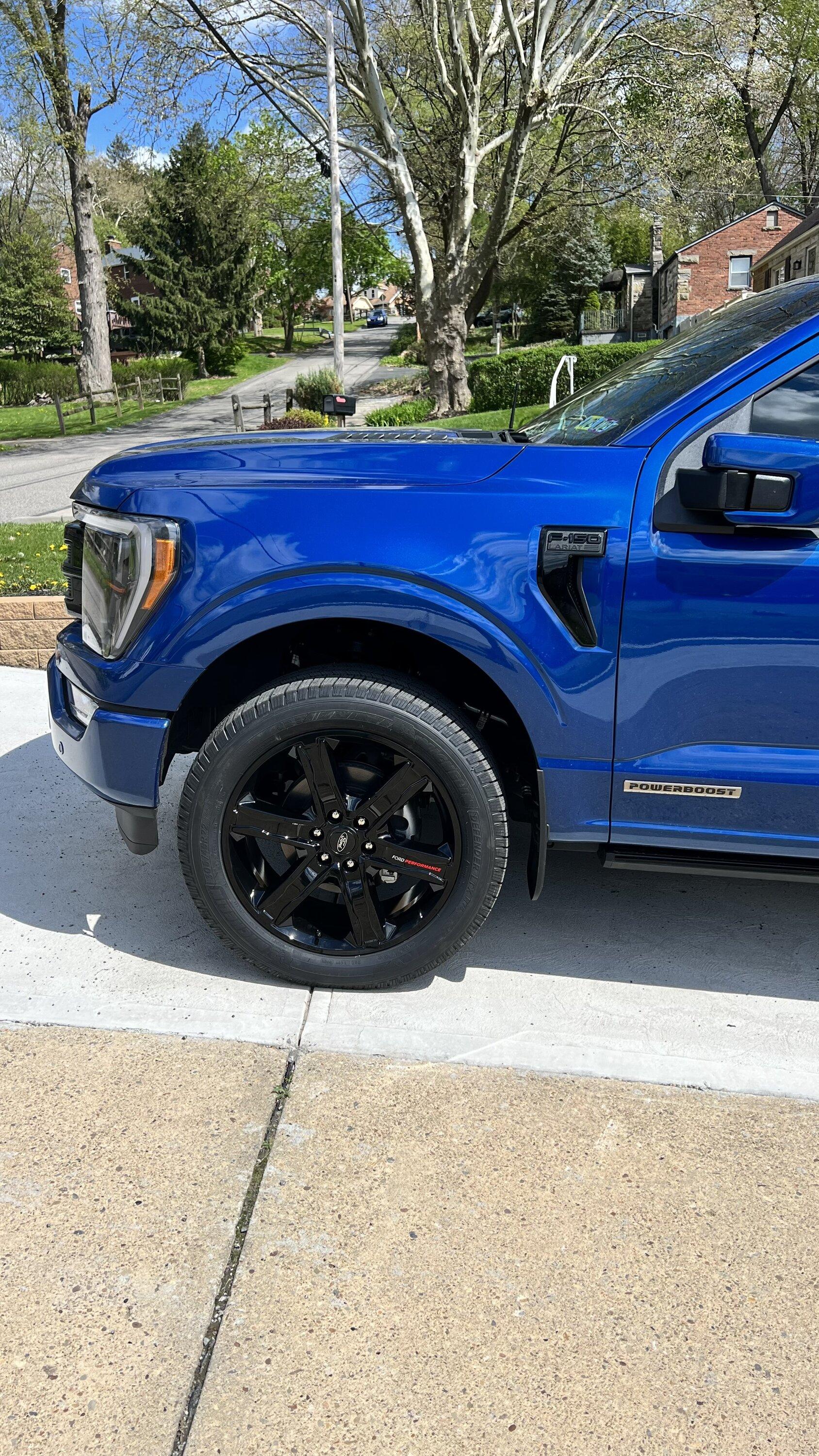 Ford F-150 Purchased 22" Ford Performance Wheels for my 22 XLT IMG_1760