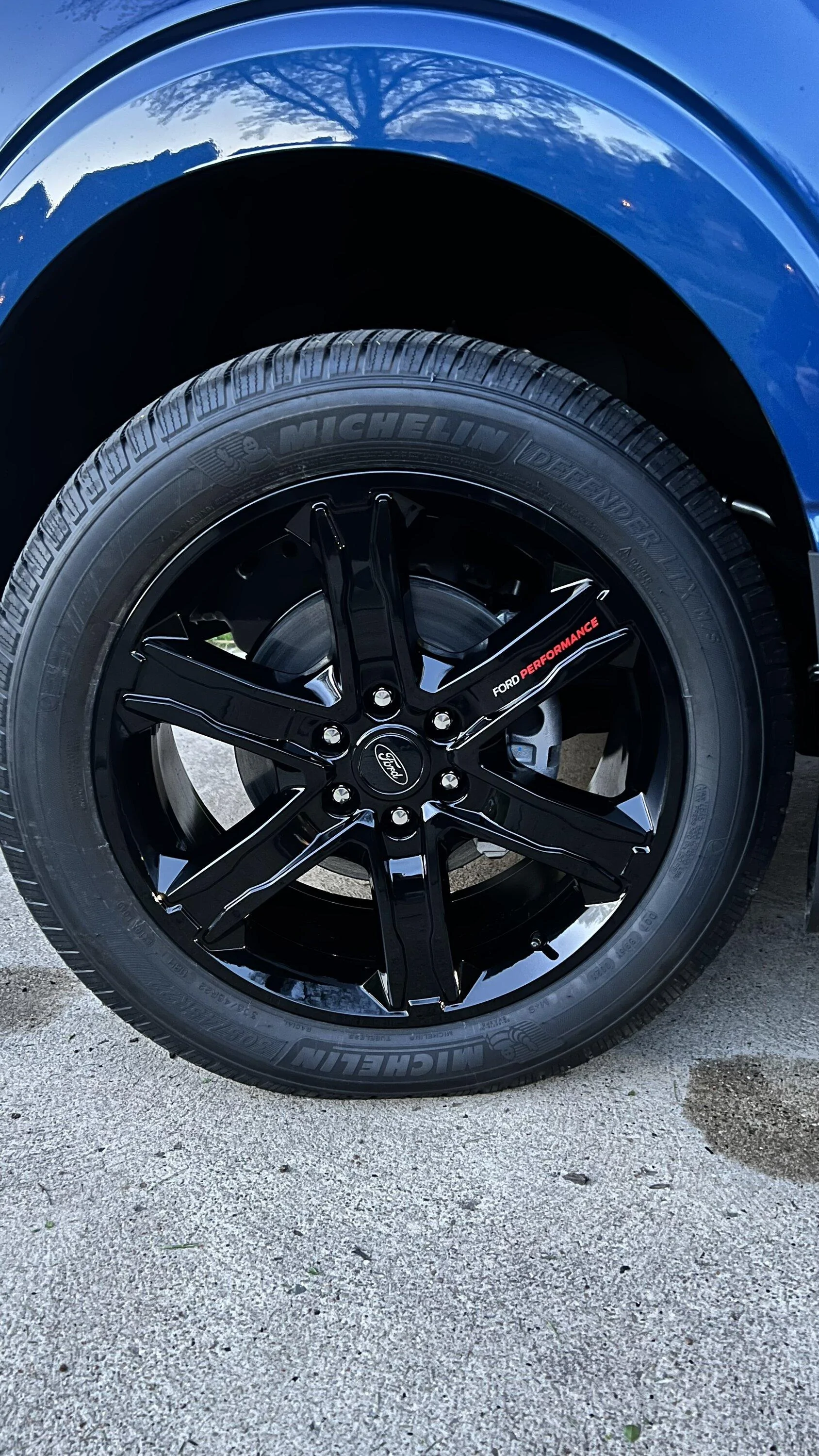 Ford F-150 Expedition wheels on F-150 IMG_1766