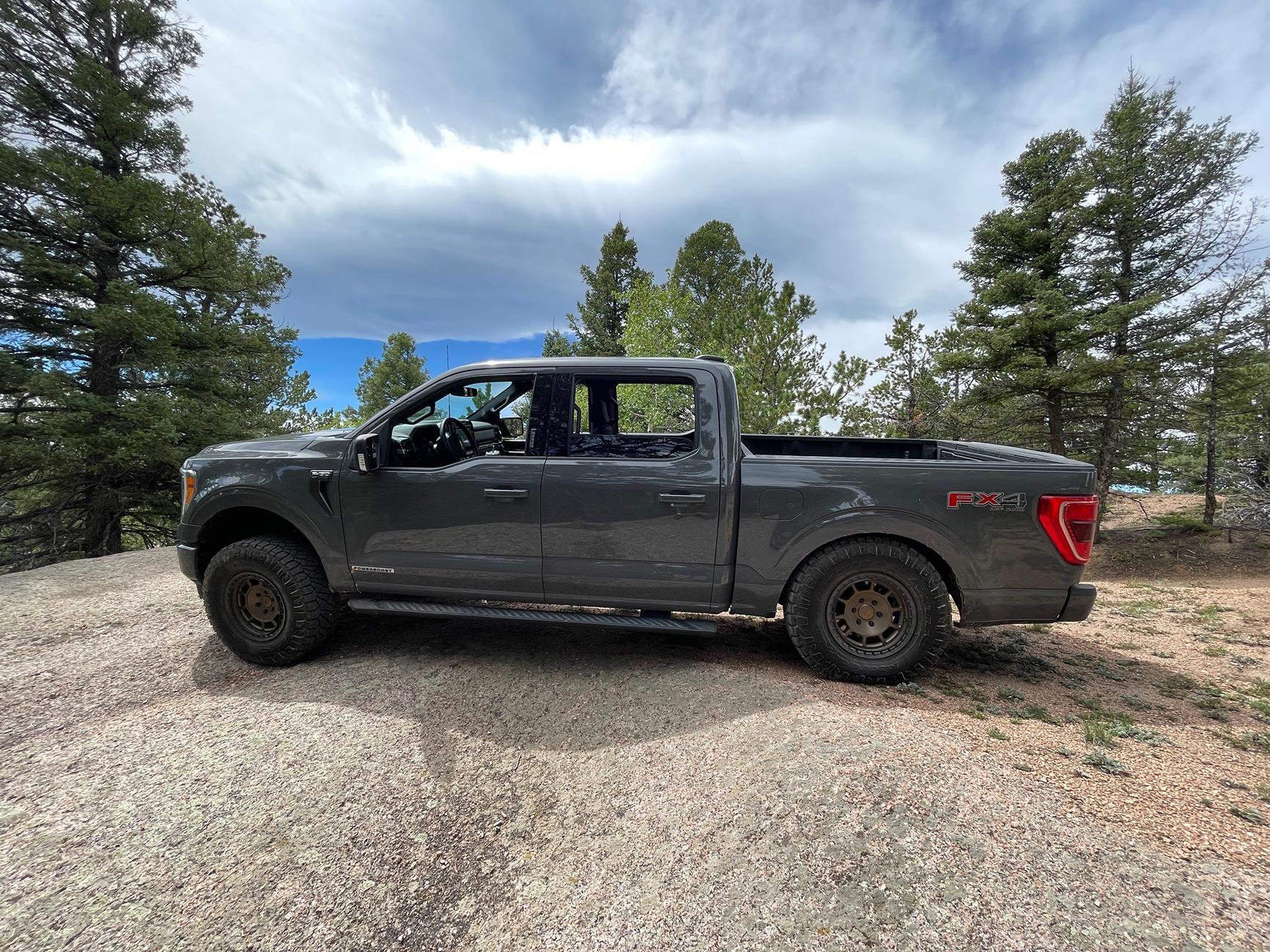 Ford F-150 2021 Leveled & modified Powerboost build IMG_1775