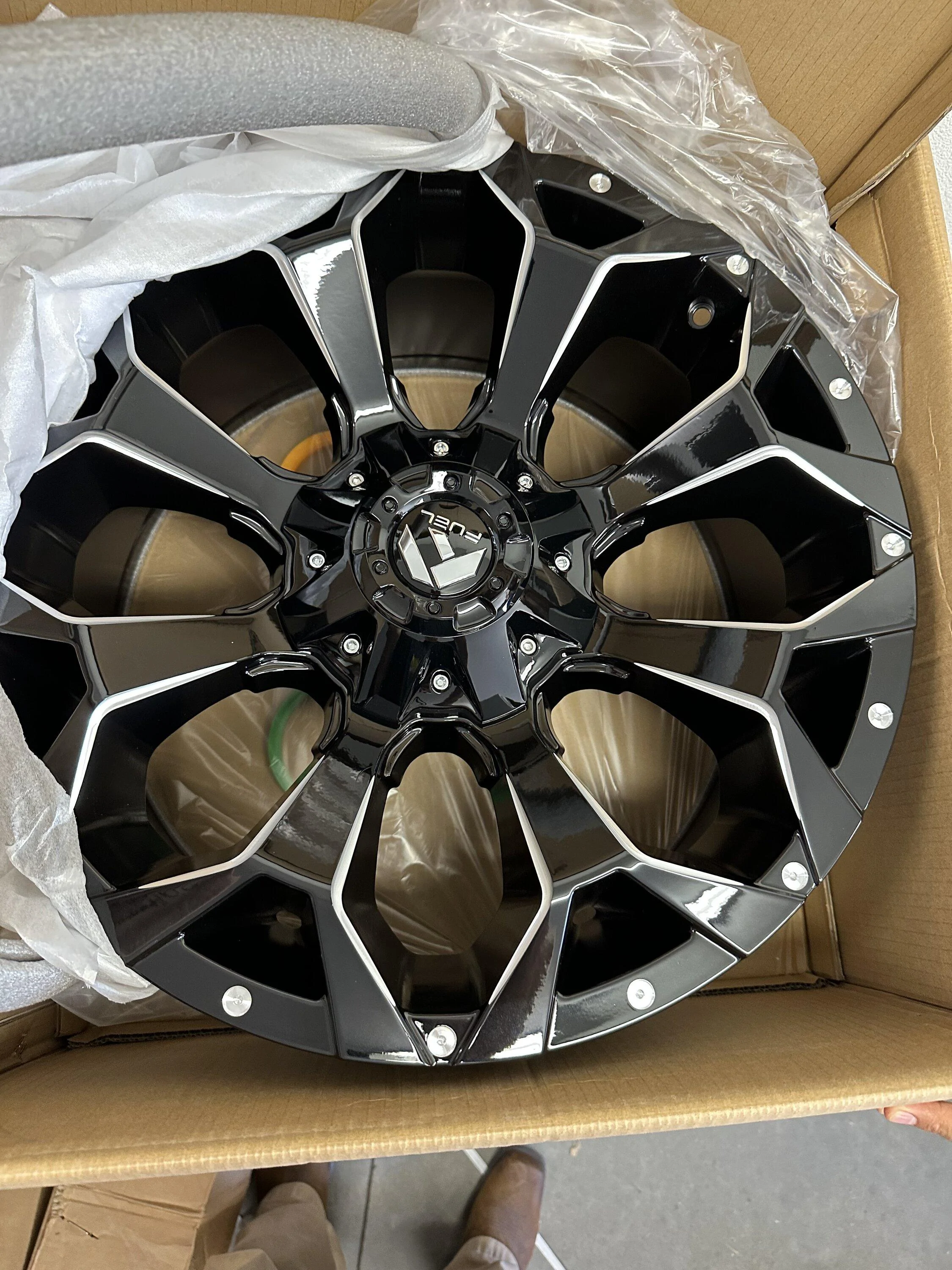 Ford F-150 ADDED Hood Scoop IMG_1813