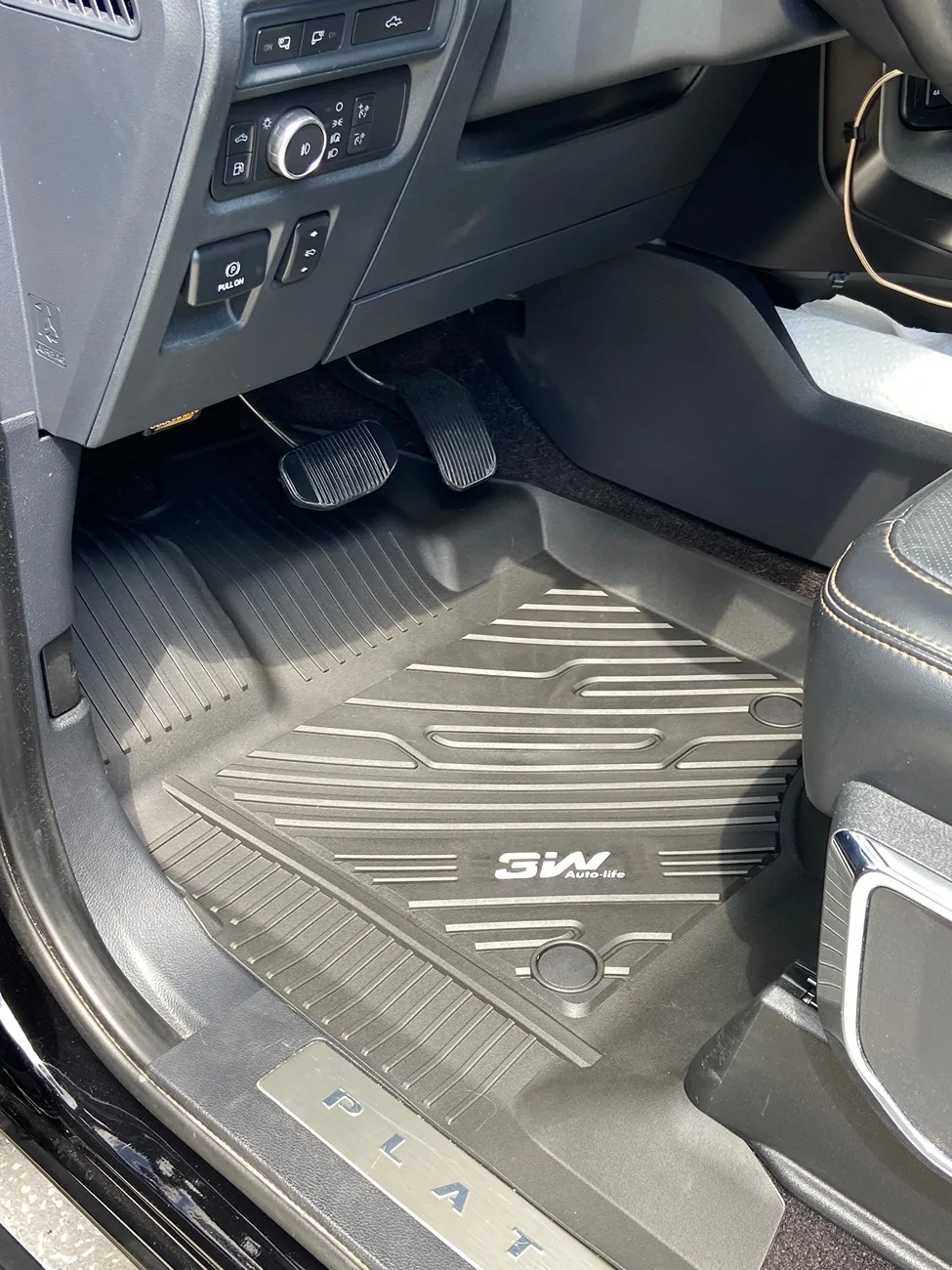 Ford F-150 3Wliner Floor Mats review/installation IMG_1862