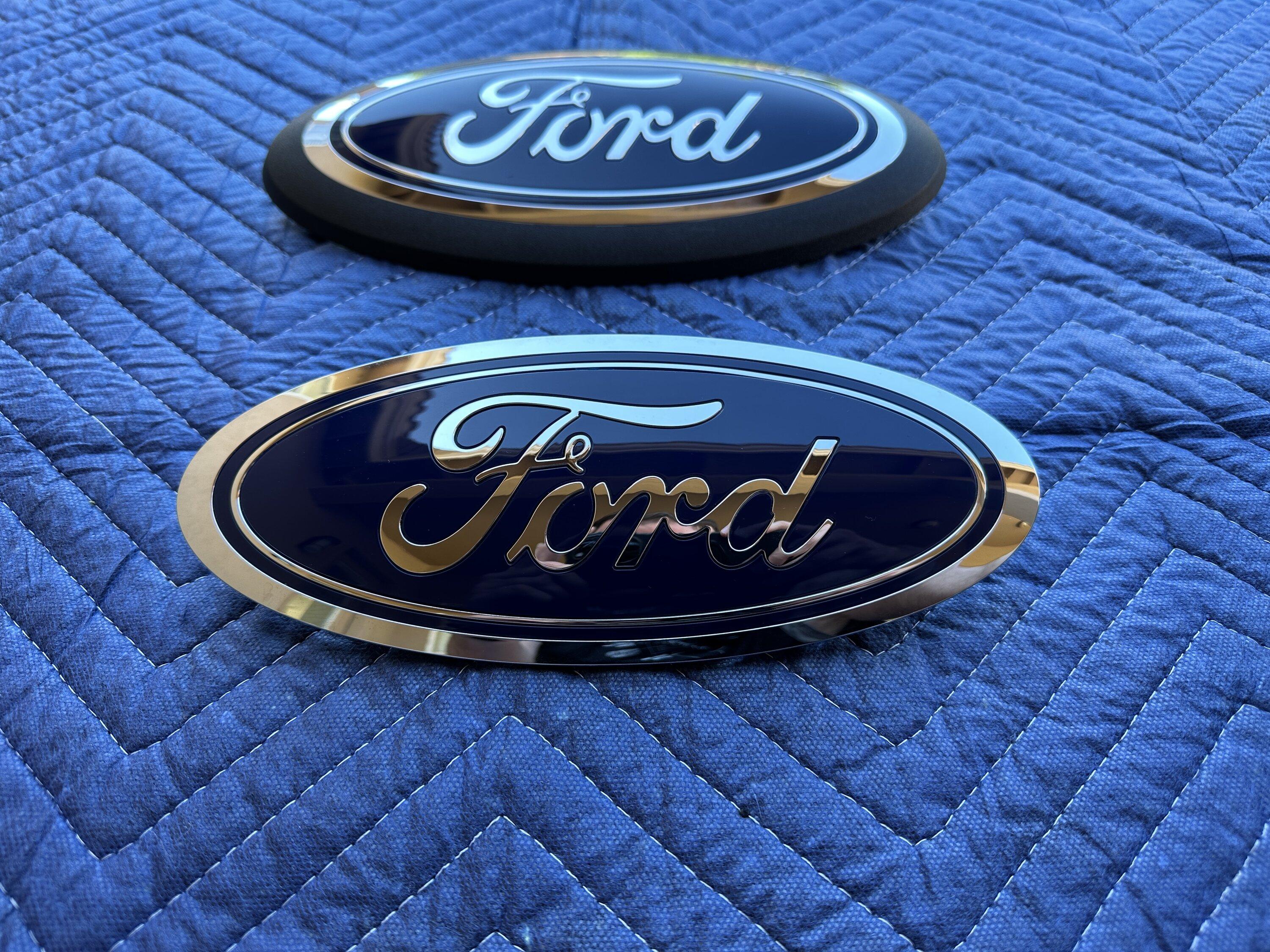 Ford F-150 Exhaust Tip and Front/Rear Oval Emblems IMG_1867.JPG