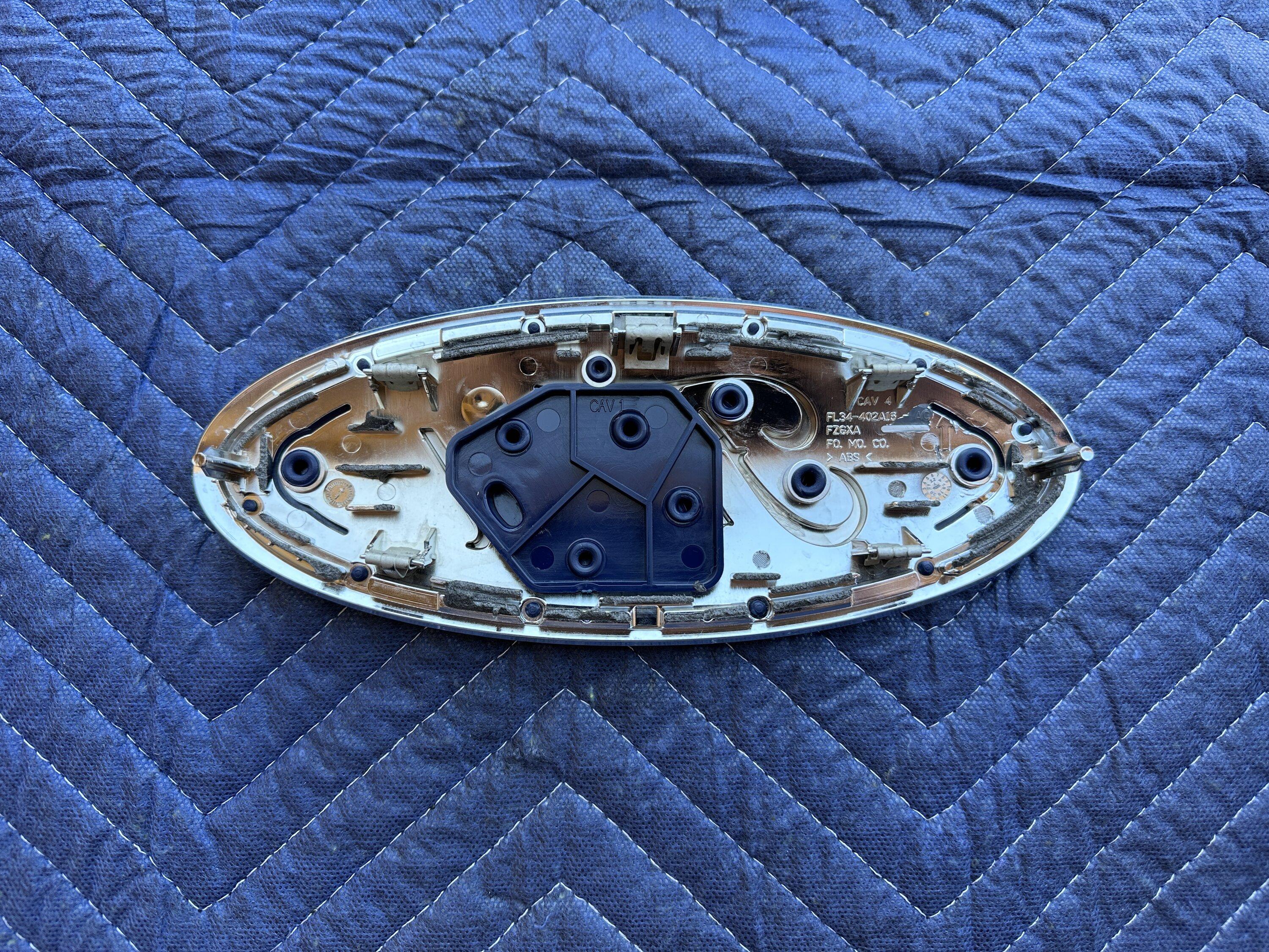Ford F-150 Exhaust Tip and Front/Rear Oval Emblems IMG_1868.JPG