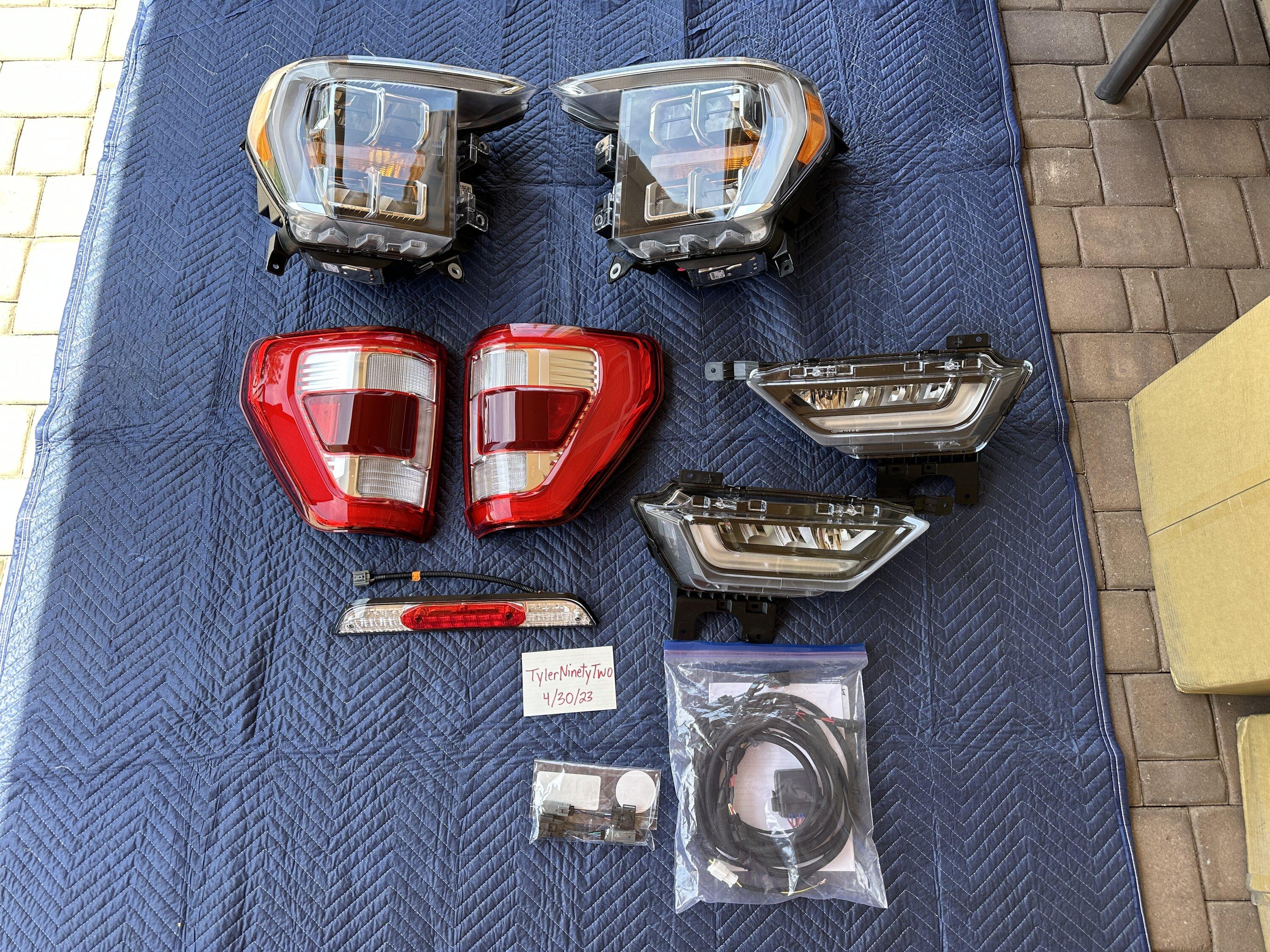 Ford F-150 LED Reflector Headlights, Fog Lights, Tail Lights, Third Brake Light, & Harnesses IMG_1883.JPG
