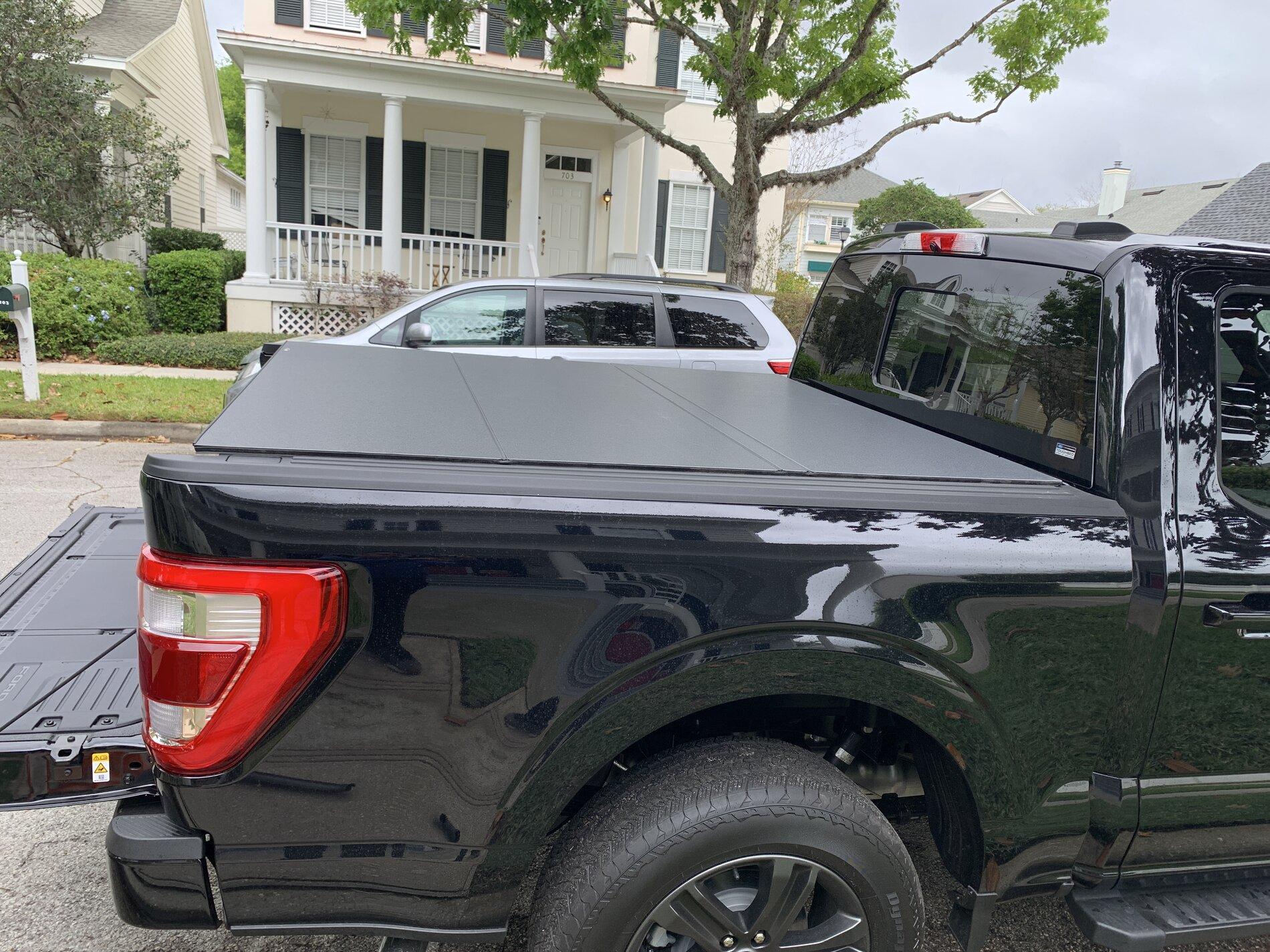 Ford F-150 Lomax Hard Tri-fold Installed IMG_1990.JPG