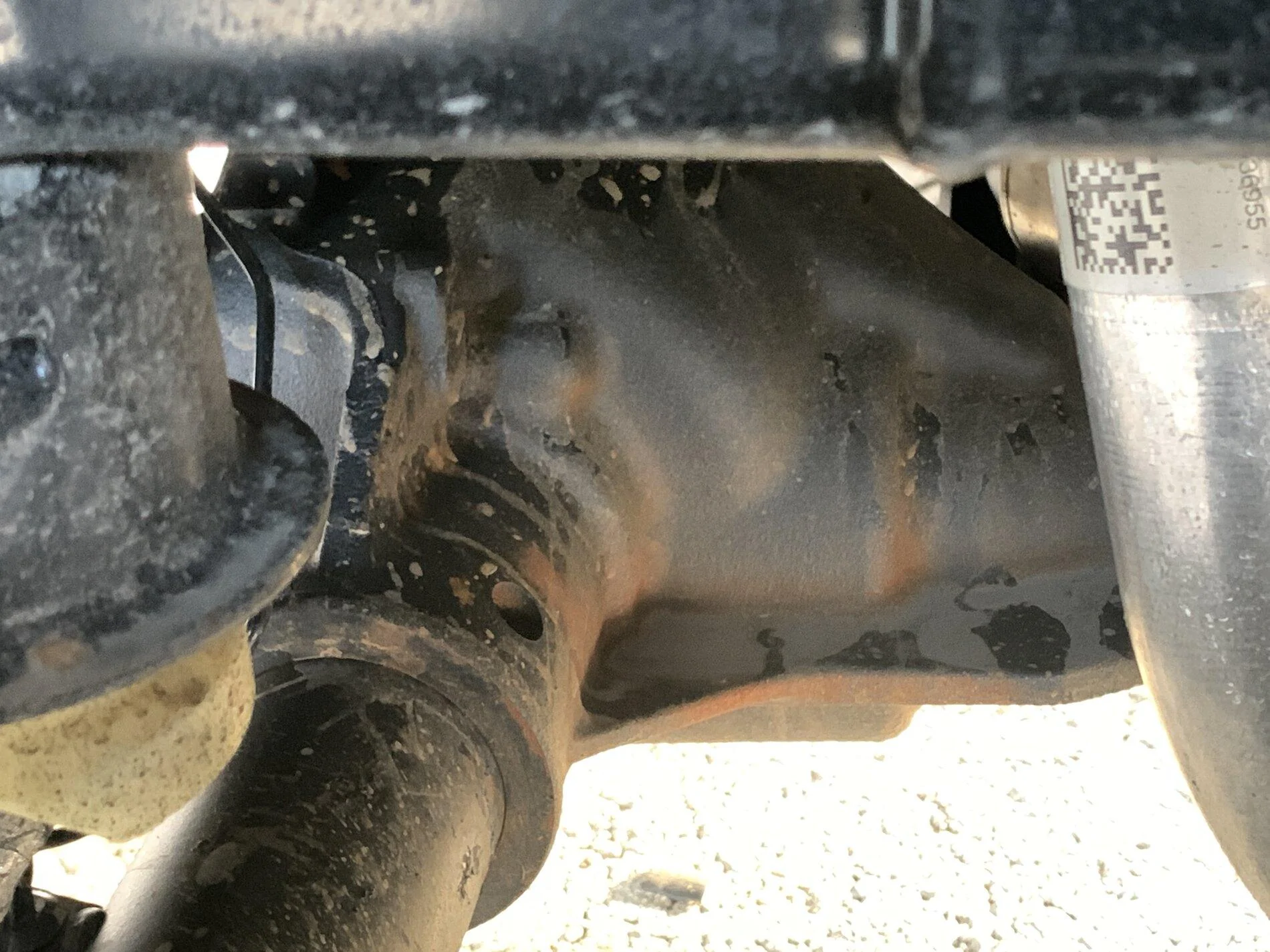 Ford F-150 Rust on rear end of 2021 F-150 -- any others? IMG_2020