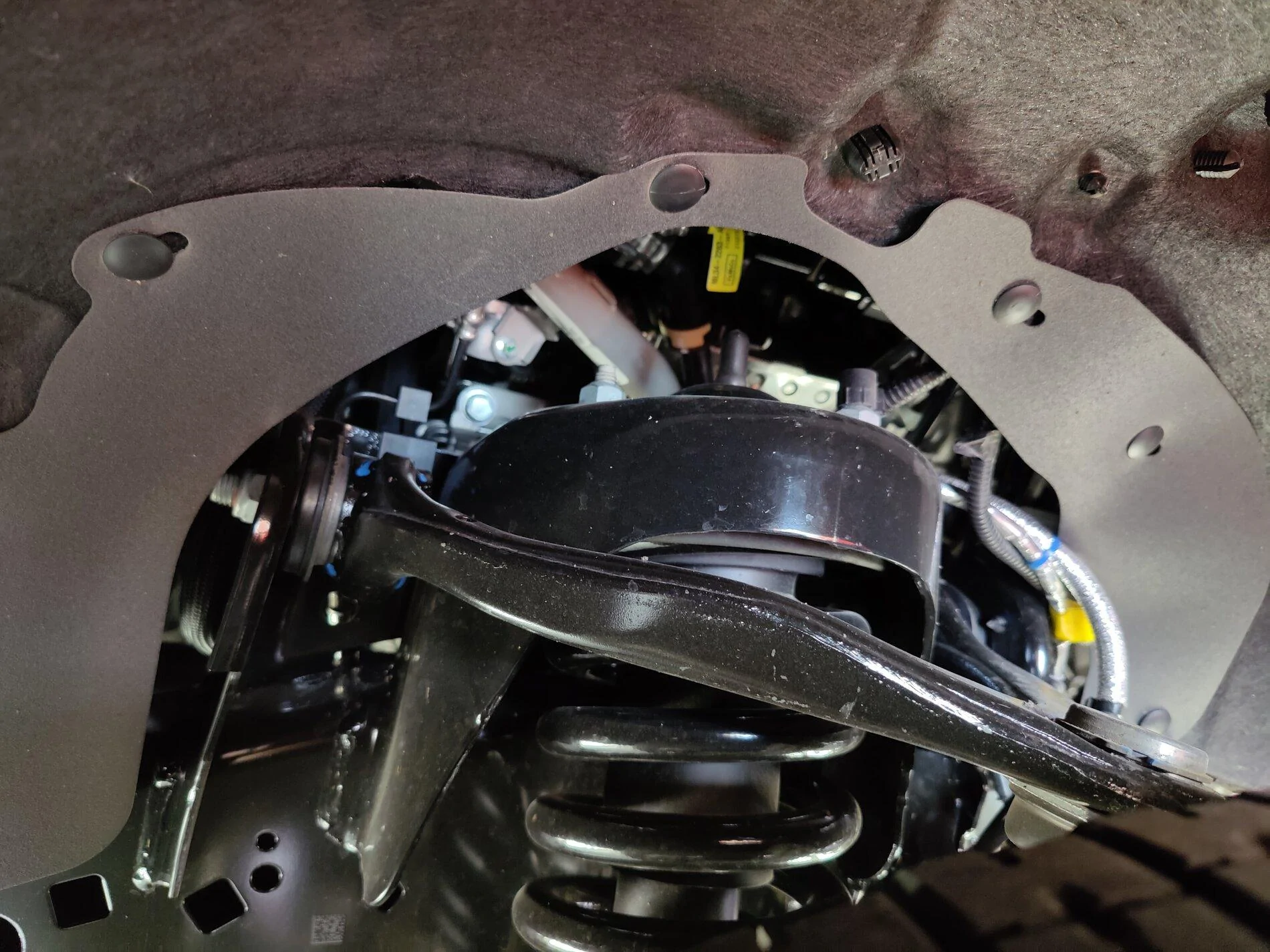 Ford F-150 Am I missing a wheel well trim piece? IMG_20211106_135001