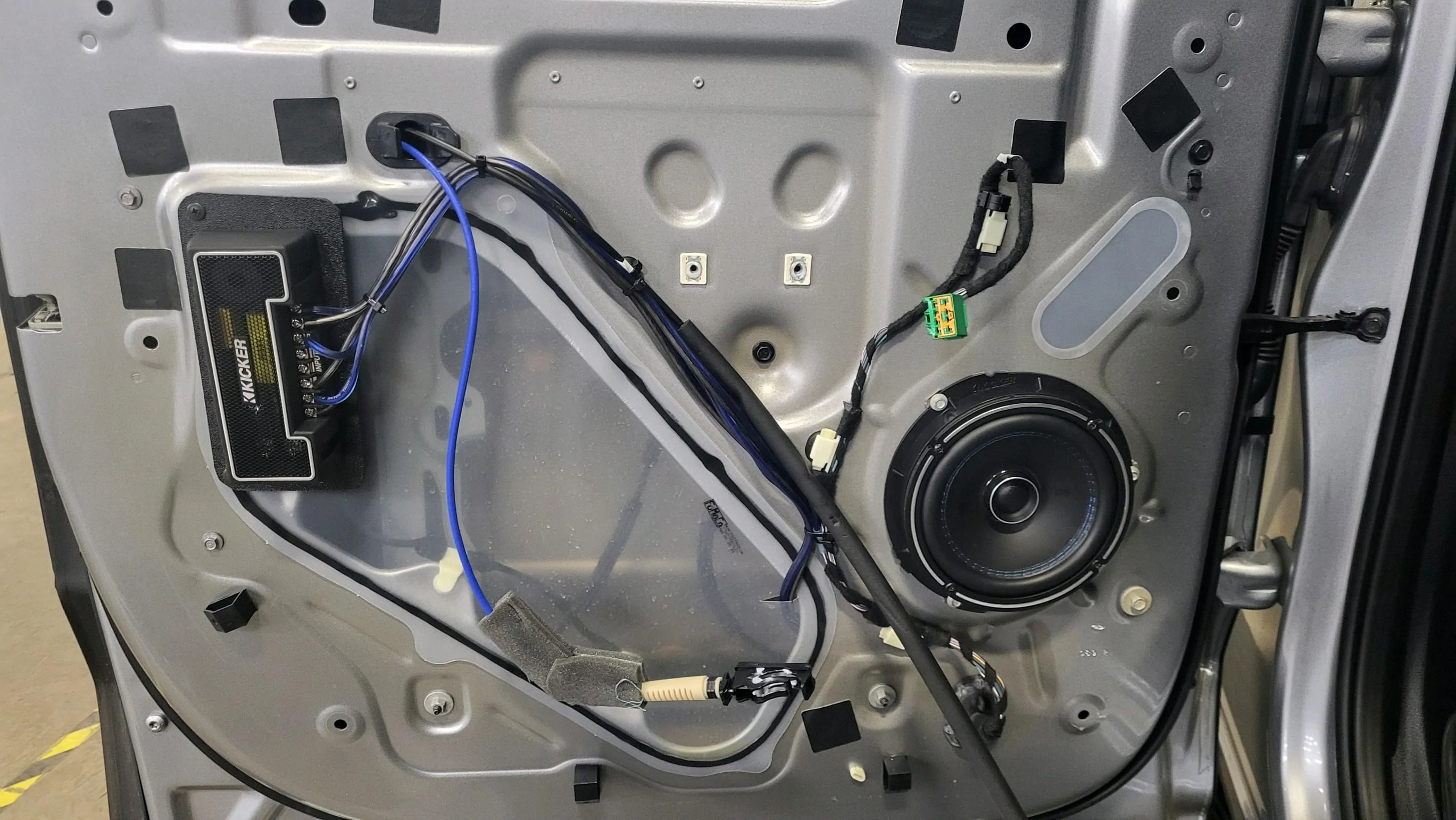 Ford F-150 Audio system goin in! IMG_20230418_153644