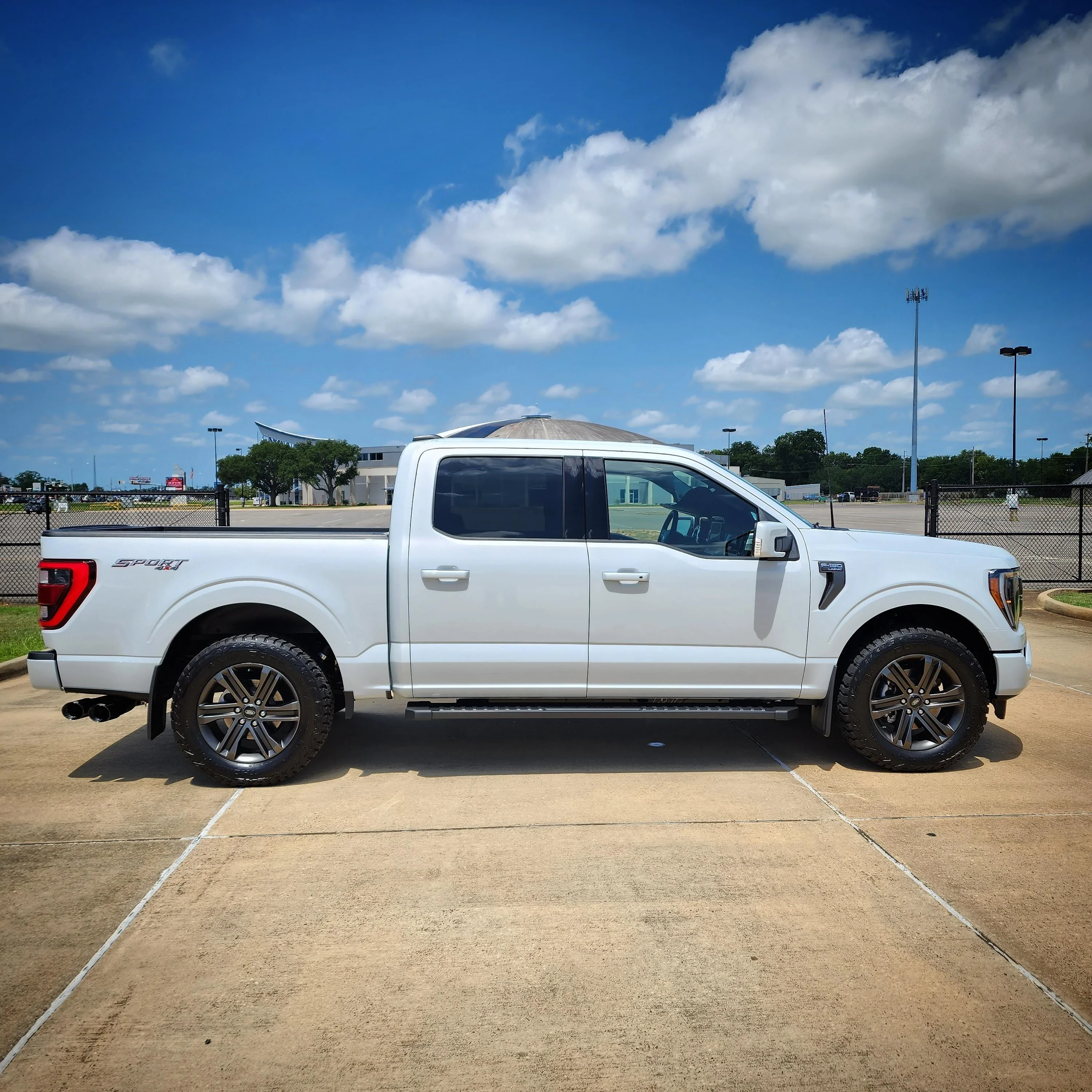Ford F-150 22 Space White Lariat 4x4 IMG_20230719_115513_952