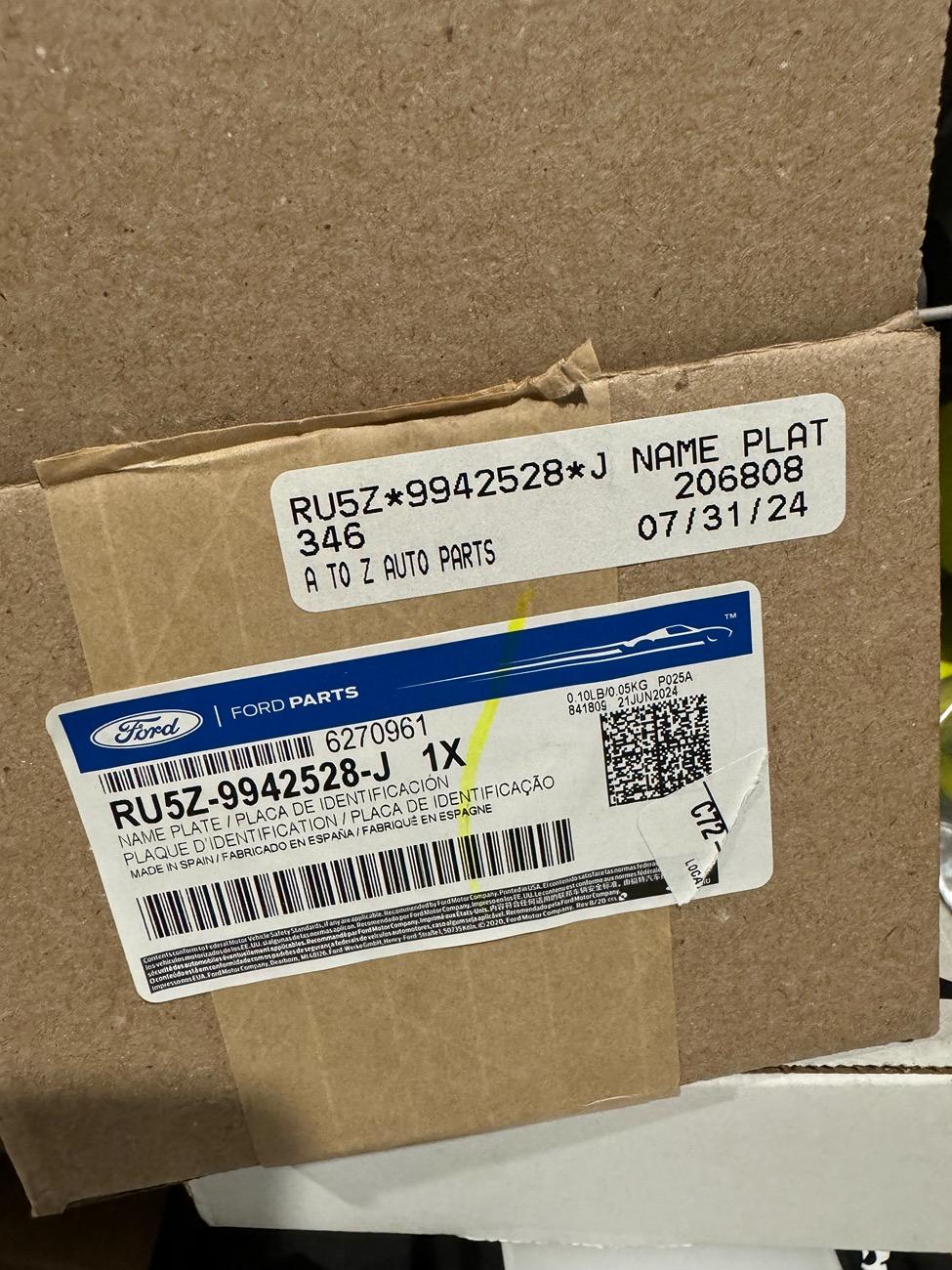 Ford F-150 2024 Emblems IMG_2070