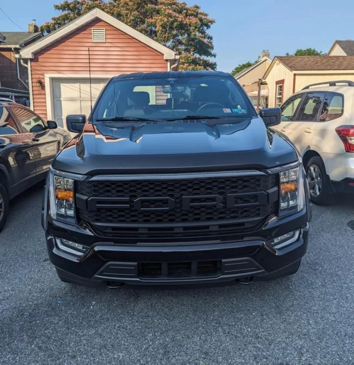 Ford F-150 Looking for this aftermarket light bar and grille set up IMG_2221