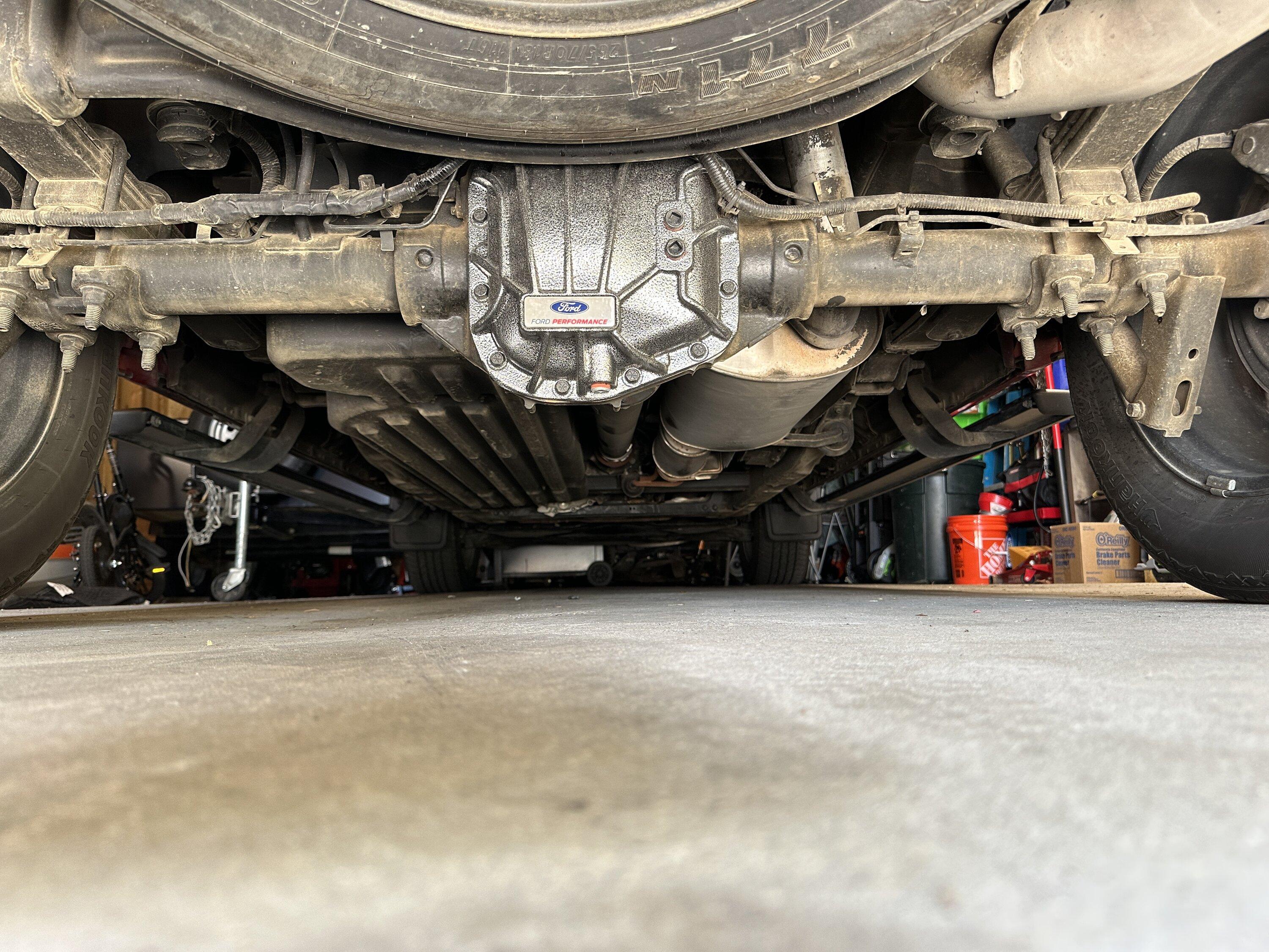 Ford F-150 Changing the differential cover IMG_2576