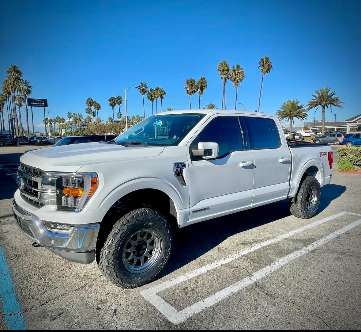 Ford F-150 Fox Level Install Sitting Very High on '24 Powerboost IMG_2767