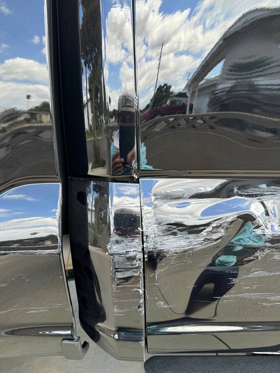 Ford F-150 The Deer hit every panel - Drivers side damage assessment IMG_2792