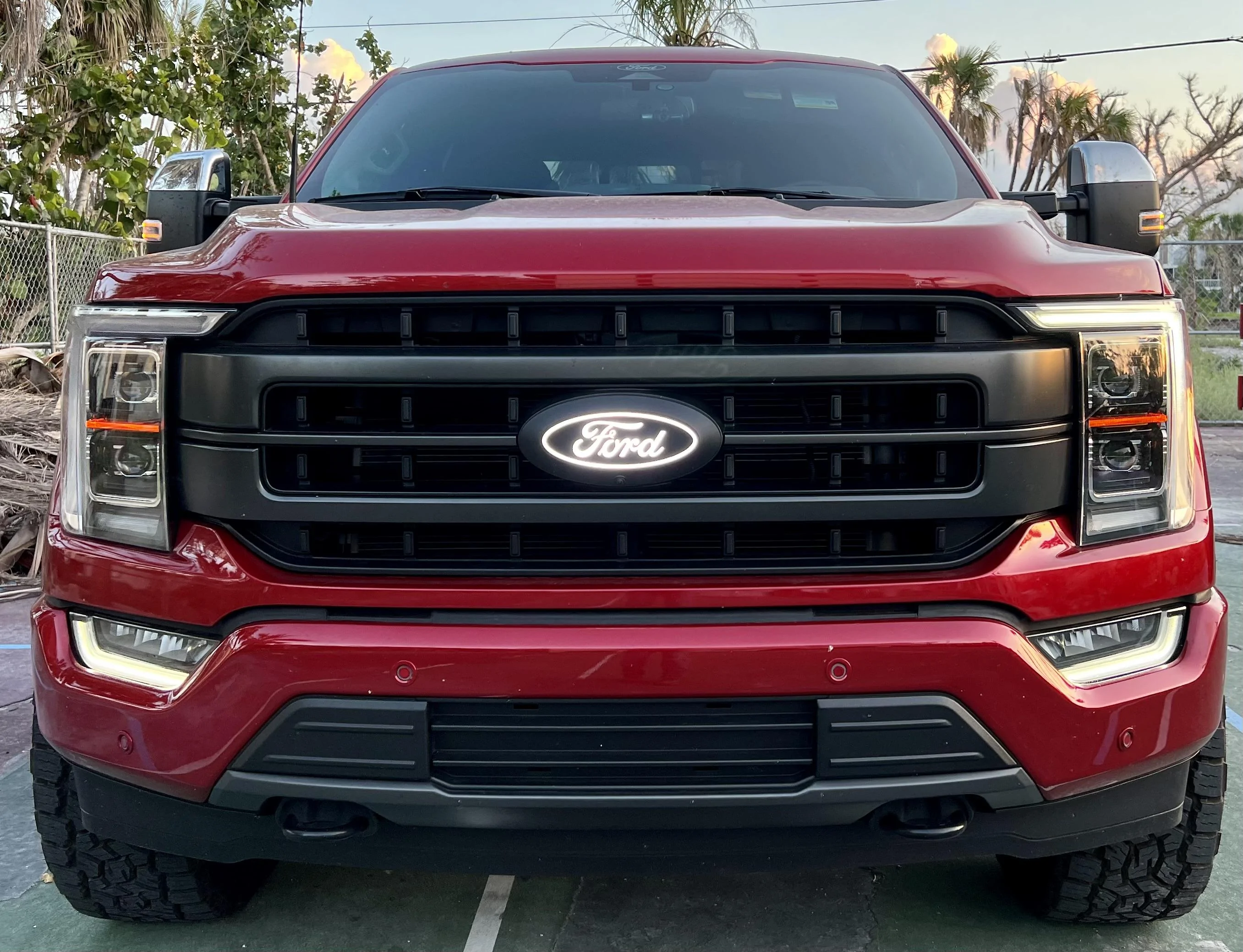 Ford F-150 Backlit Ford emblems IMG_2830