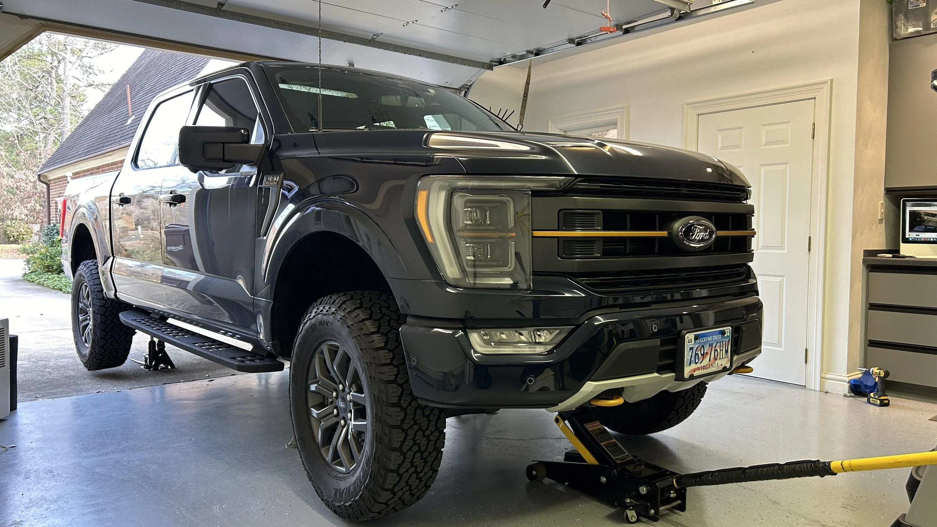 Ford F-150 Which jack stands do you use or where do you place them? IMG_3009