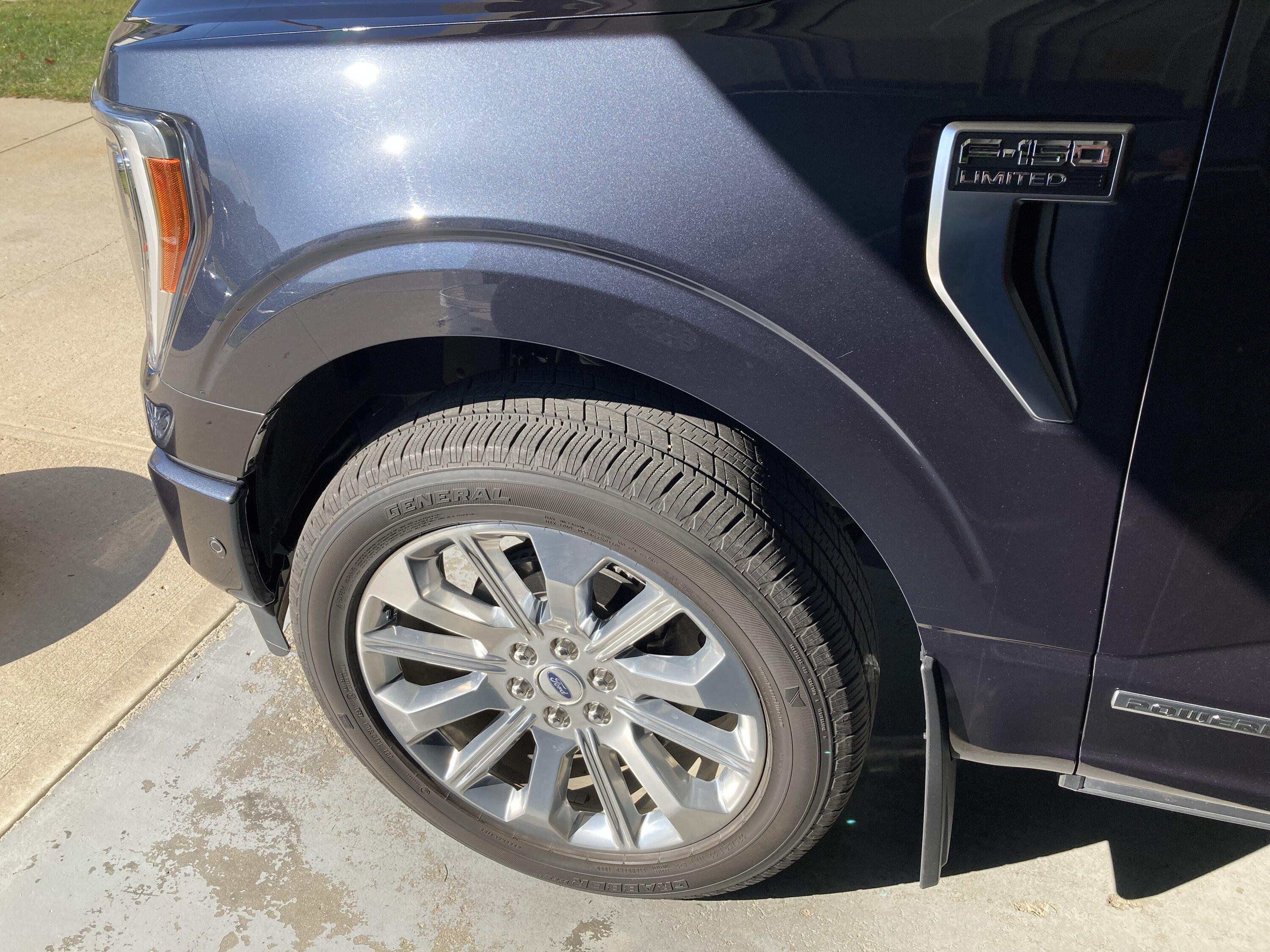 Ford F-150 SMOKED QUARTZ F-150 (2021+) Club IMG_3068