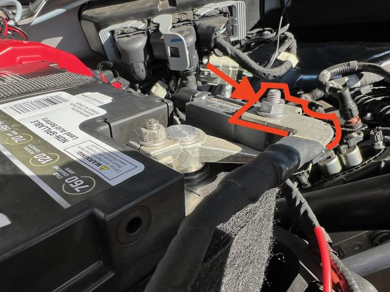 Ford F-150 Getting battery indicator light. Code p068a IMG_3143