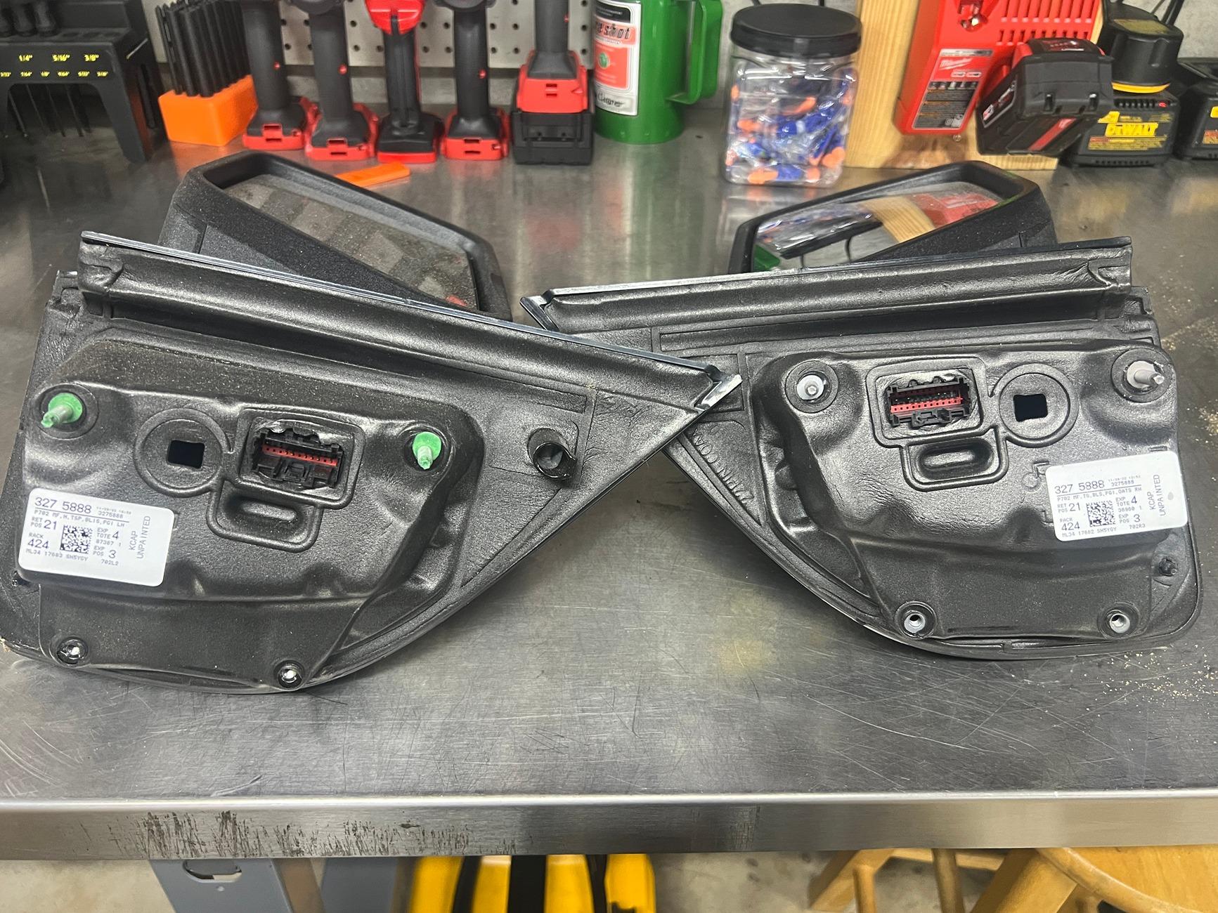 Ford F-150 23 XLT 302A Mirrors (Take offs) IMG_3407.JPG