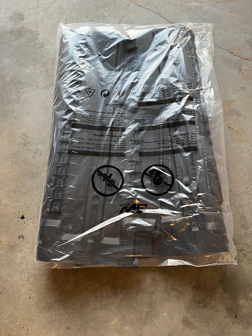 Ford F-150 3W Liners - 5.5' Bed Mat IMG_3443.JPG