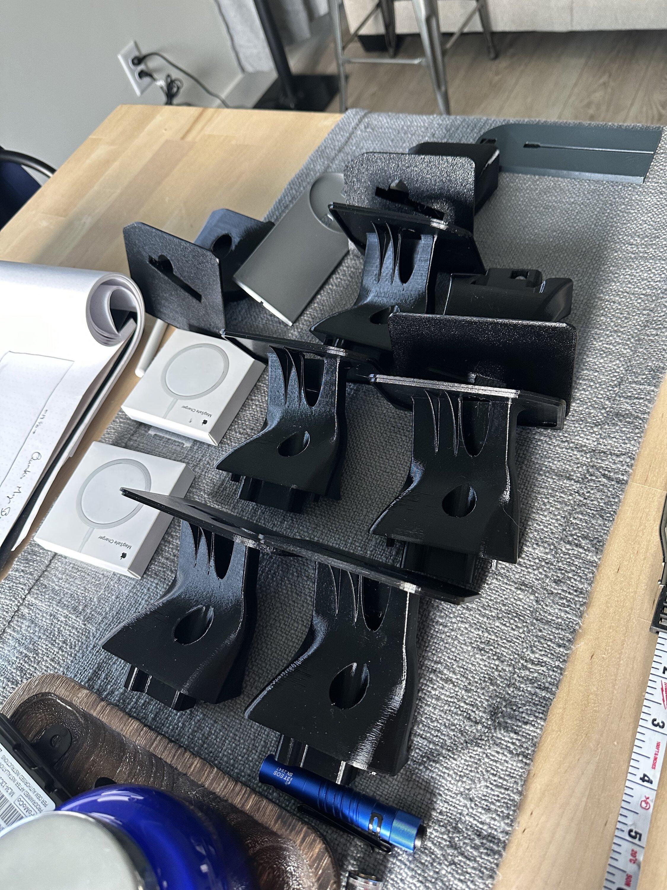 Ford F-150 Shifter Recess Phone Mount IMG_3535