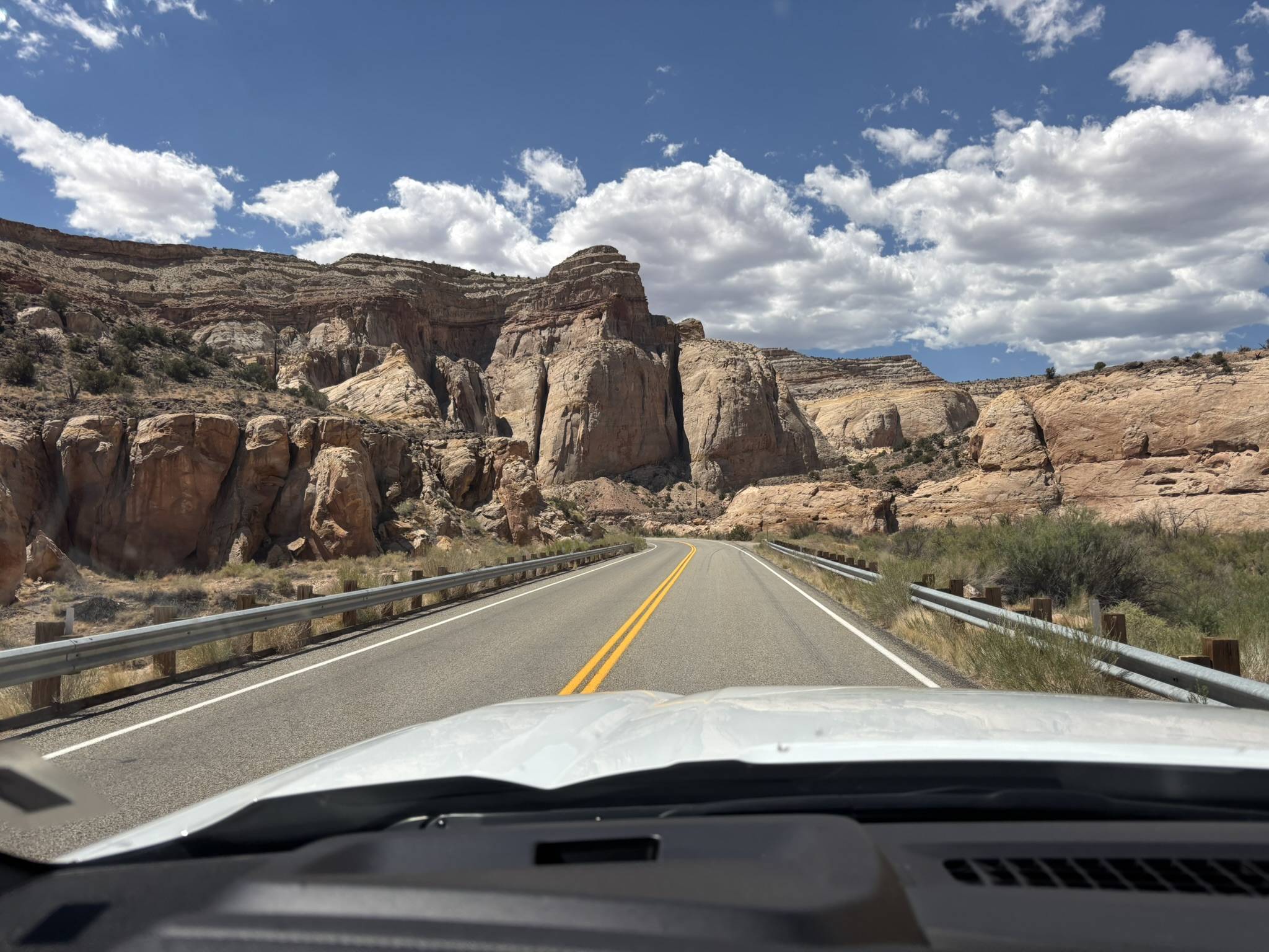 Ford F-150 '25 Sierra 1500 SLT 1,300 mi Rental IMG_3571.JPEG