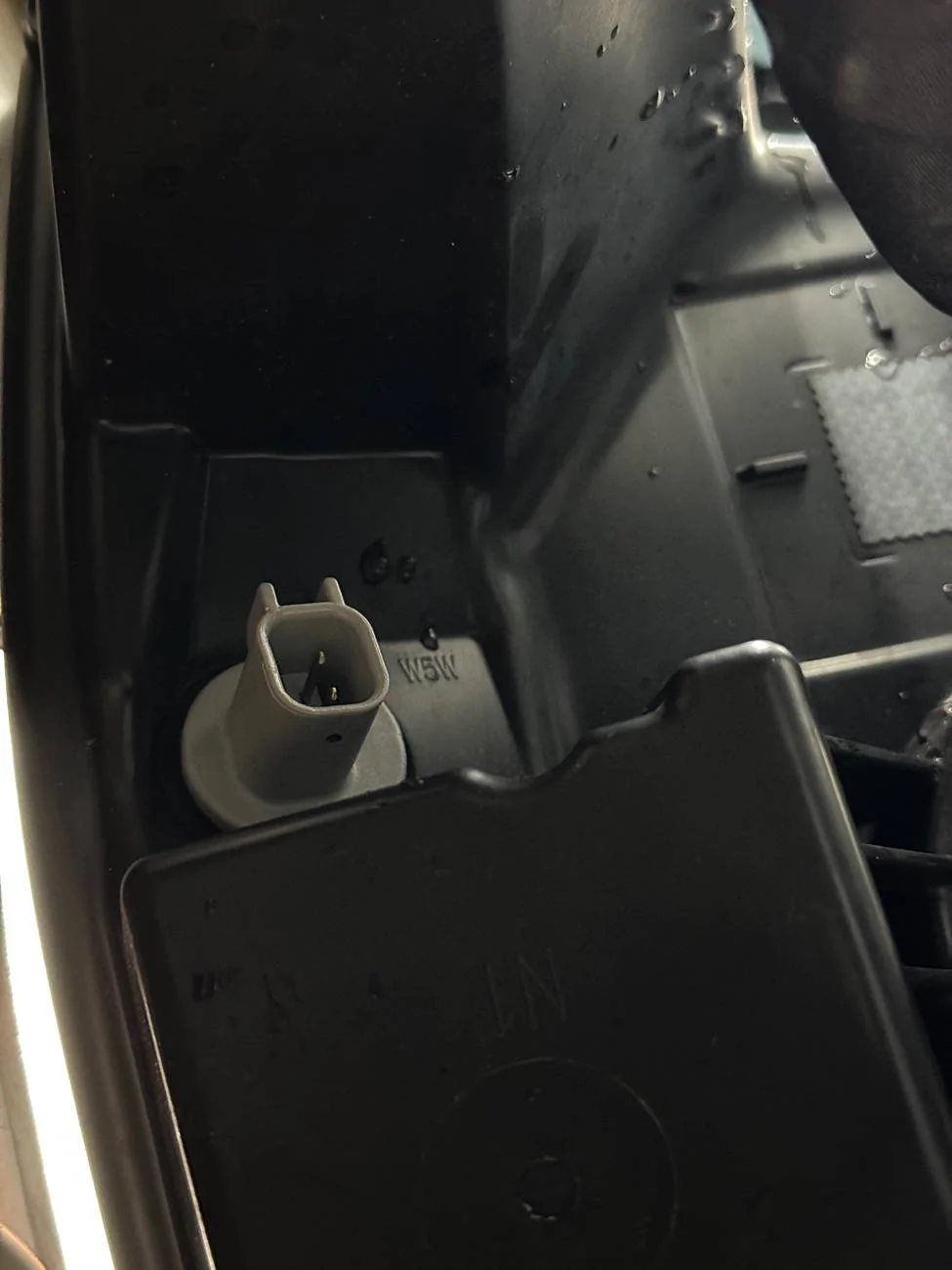 Ford F-150 New side vent badges IMG_3587