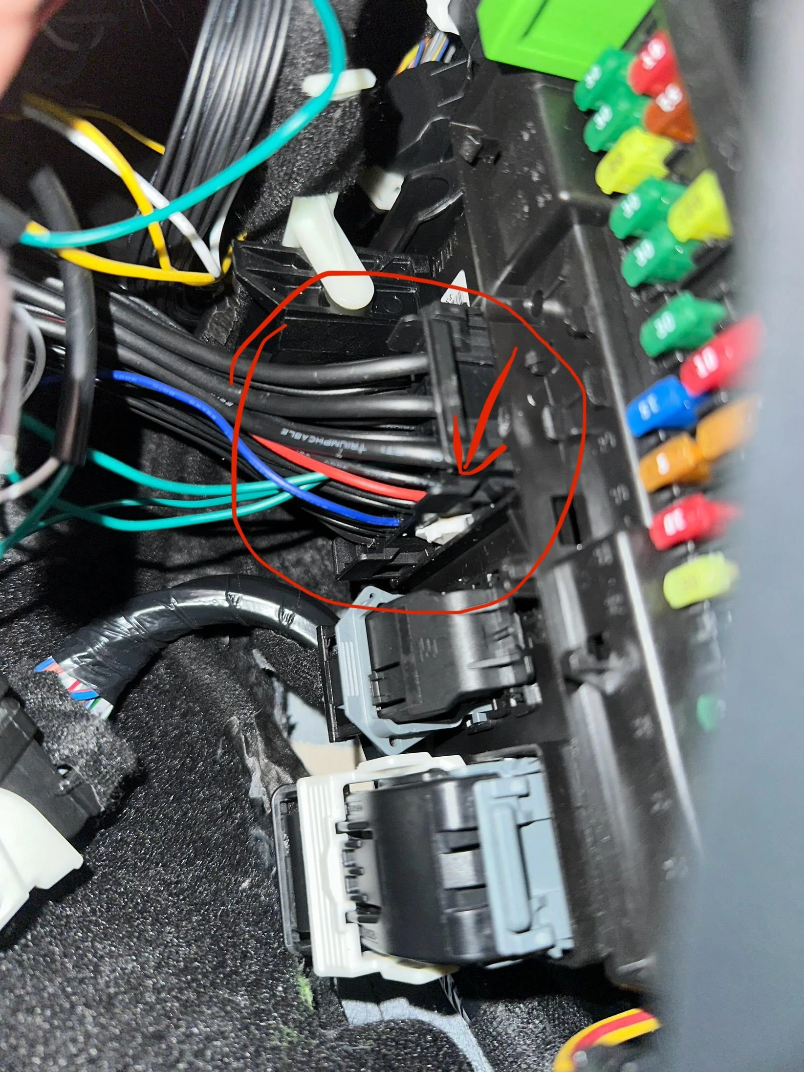Ford F-150 BCM harness clip broke - HELP! IMG_3892