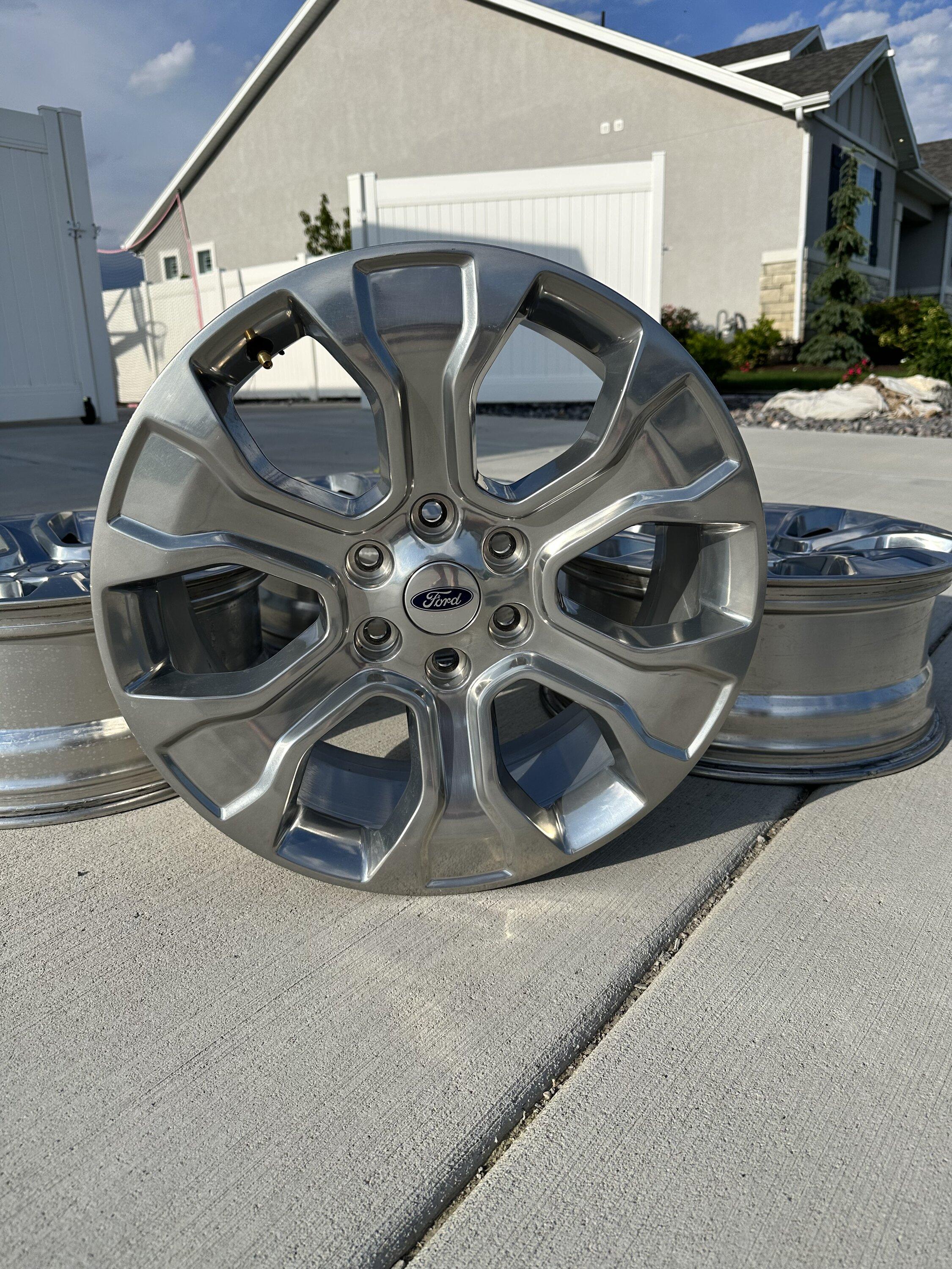 Ford F-150 20" Platinum Chrome Brushed Wheels IMG_3974