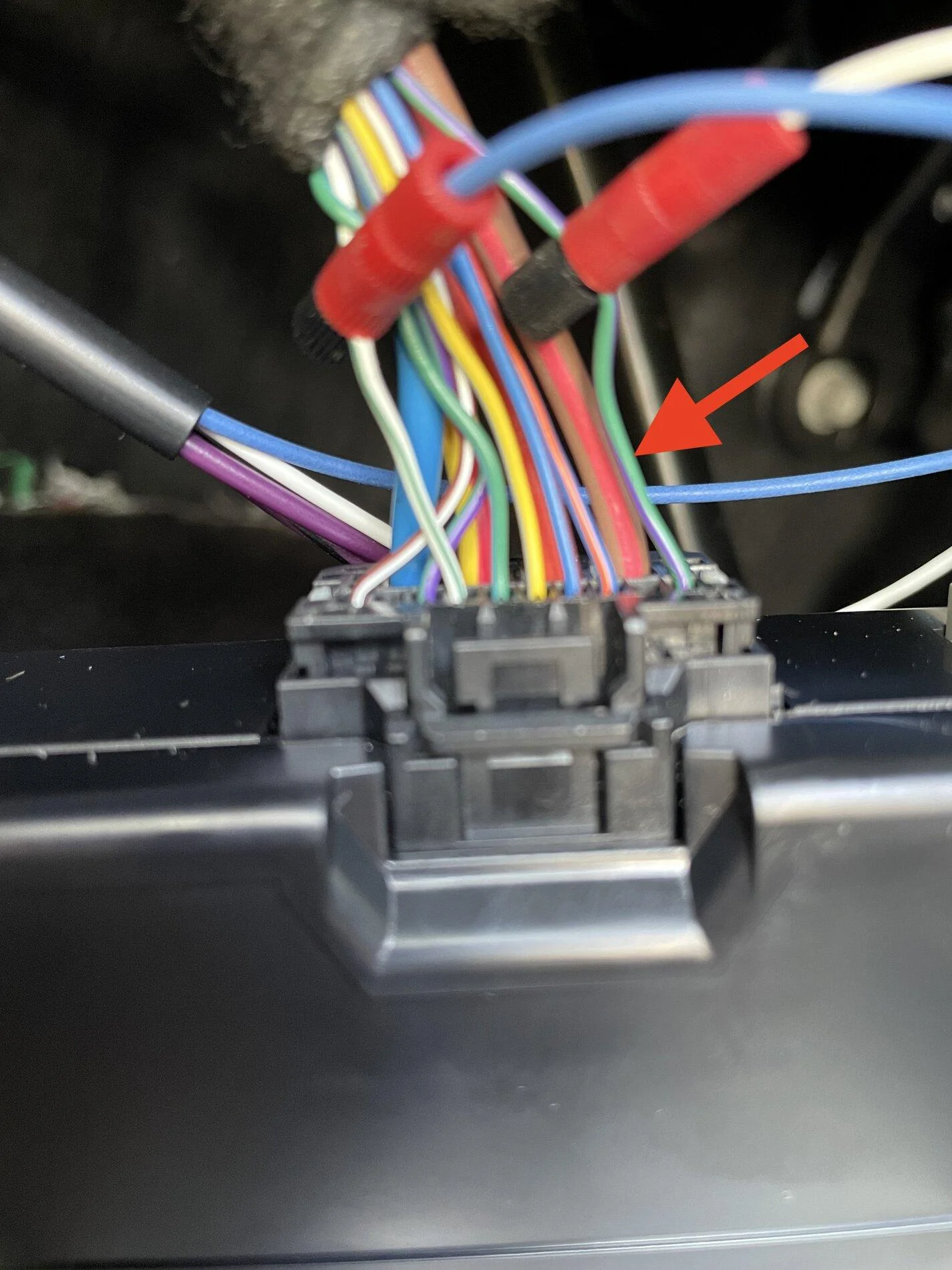 Ford F-150 Adding AMP power step to 21 Lariat Super Crew IMG_3990