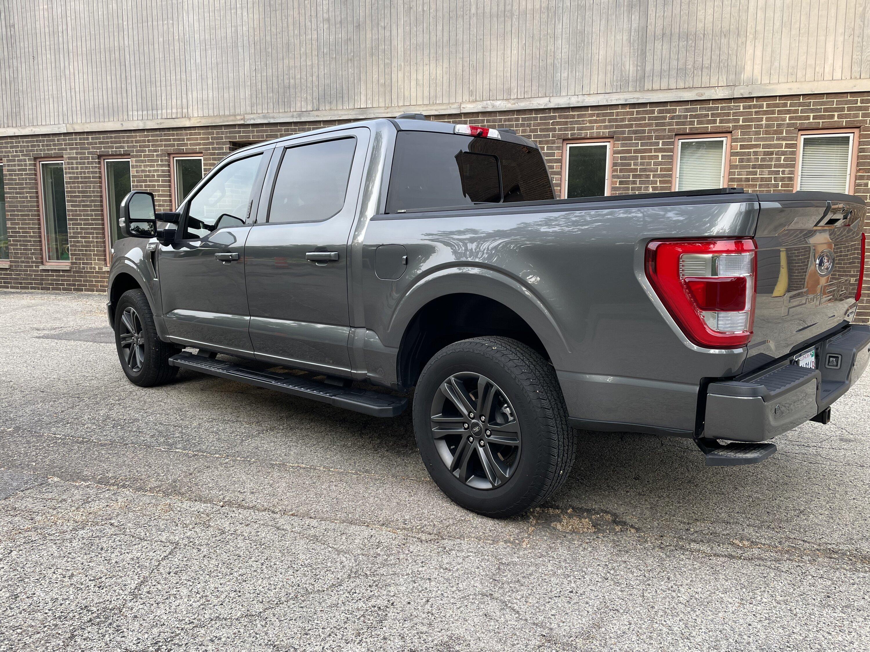 Ford F-150 CARBONIZED GRAY F-150 (2021+) Club IMG_4094