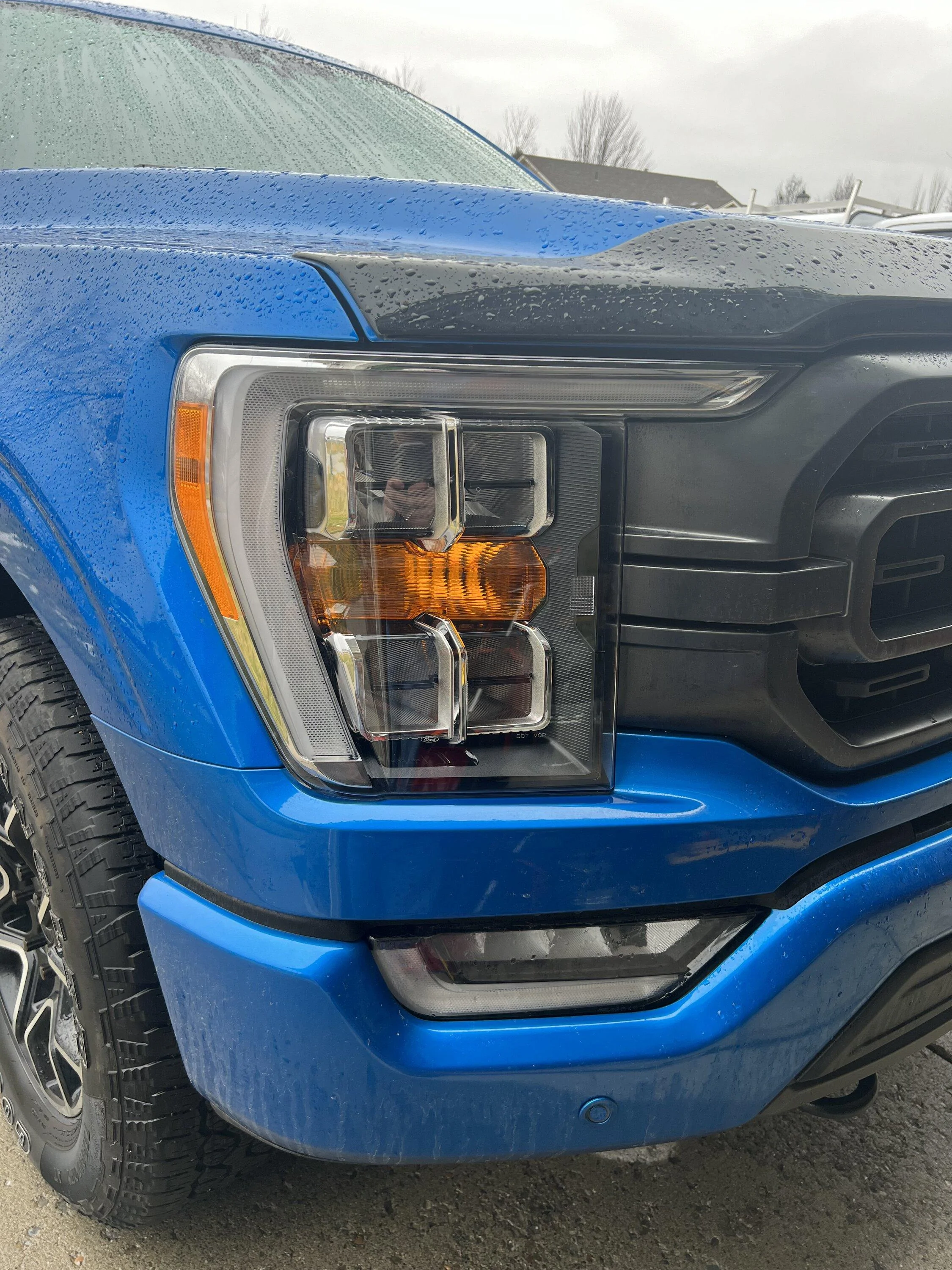 Ford F-150 Price drop!! OEM Reflector LED headlights IMG_4131
