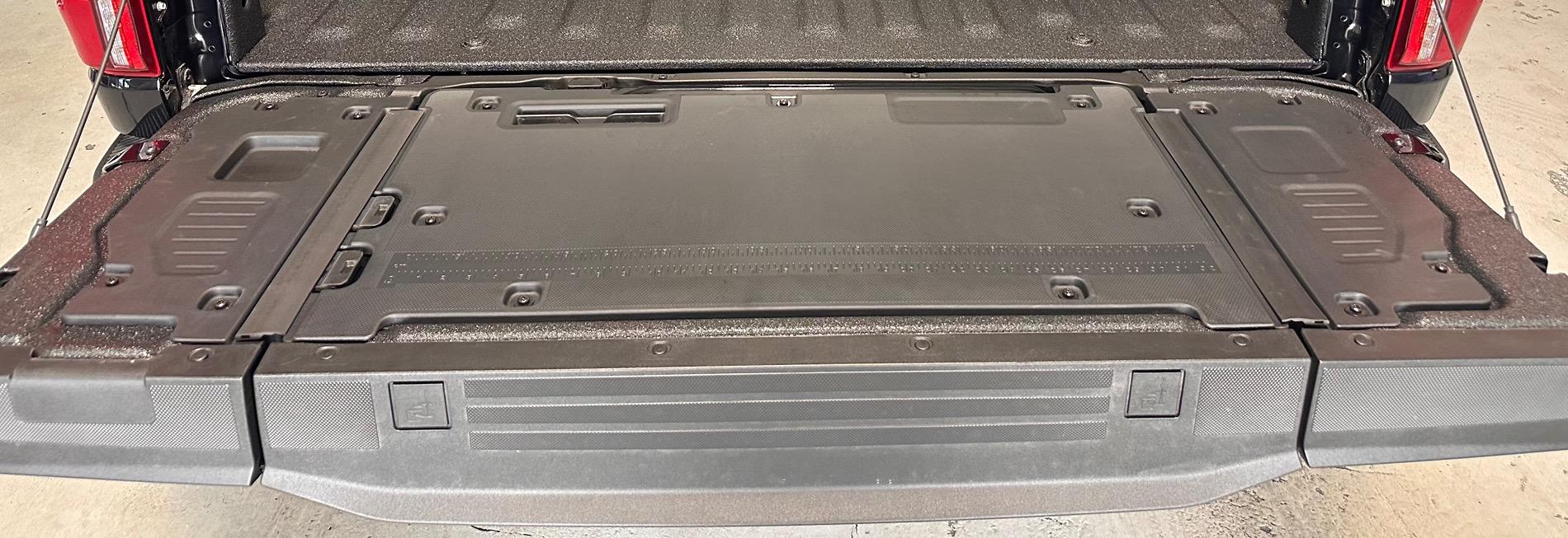 Ford F-150 Pro Access Tailgate Bedliner IMG_4143