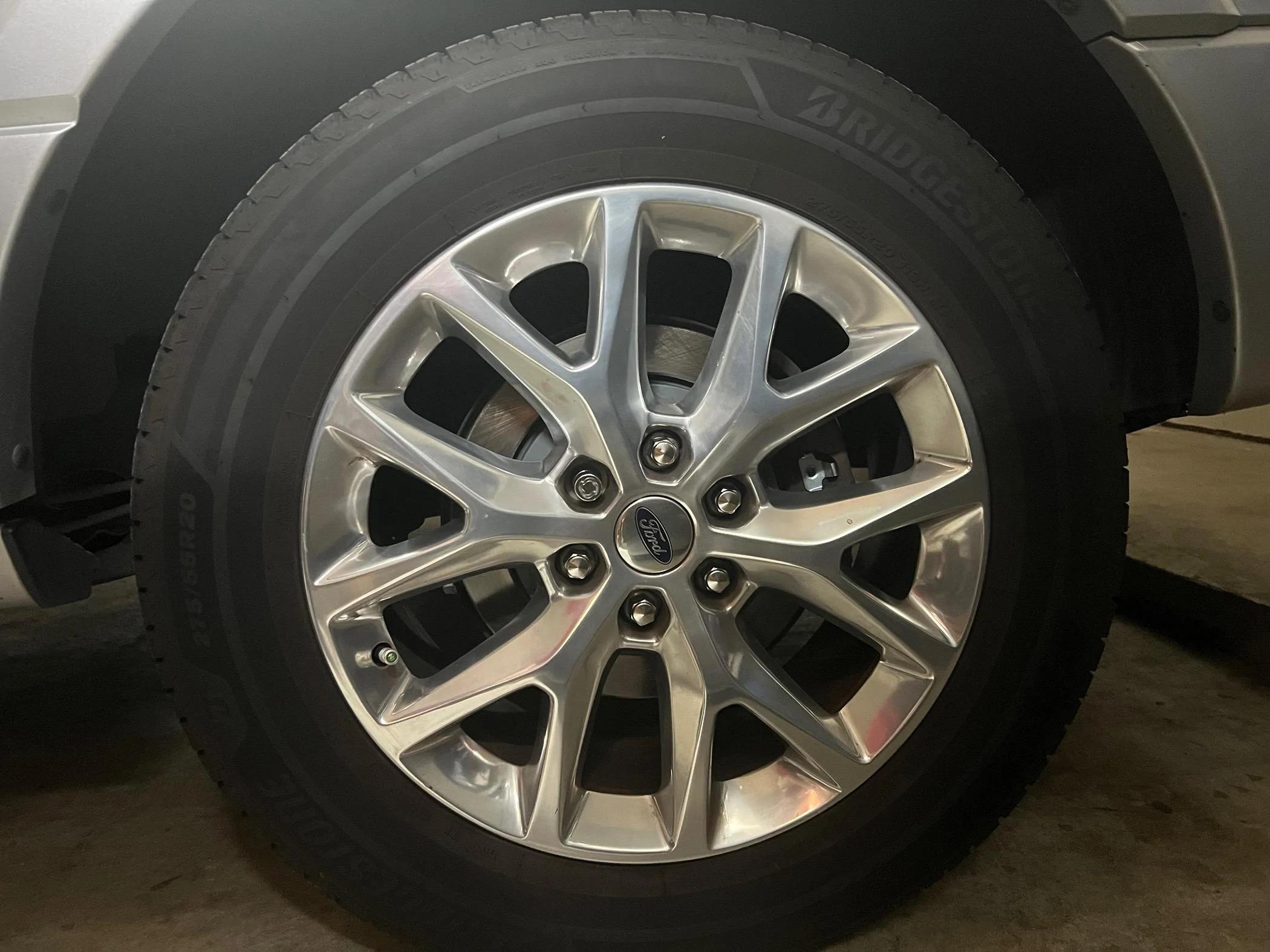 Ford F-150 Expedition wheels on F-150 IMG_4464
