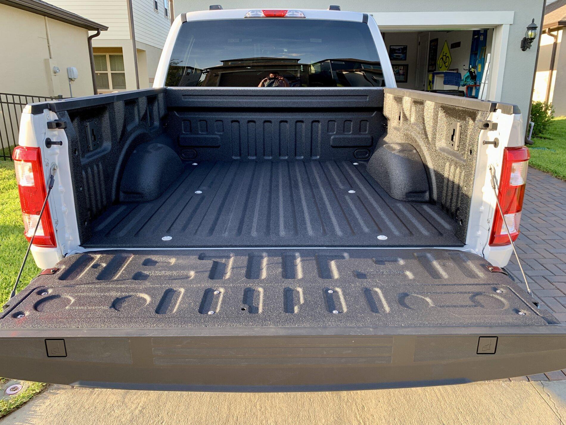 Ford F-150 SPACE WHITE F-150 (2021+) Club IMG_4591.JPG