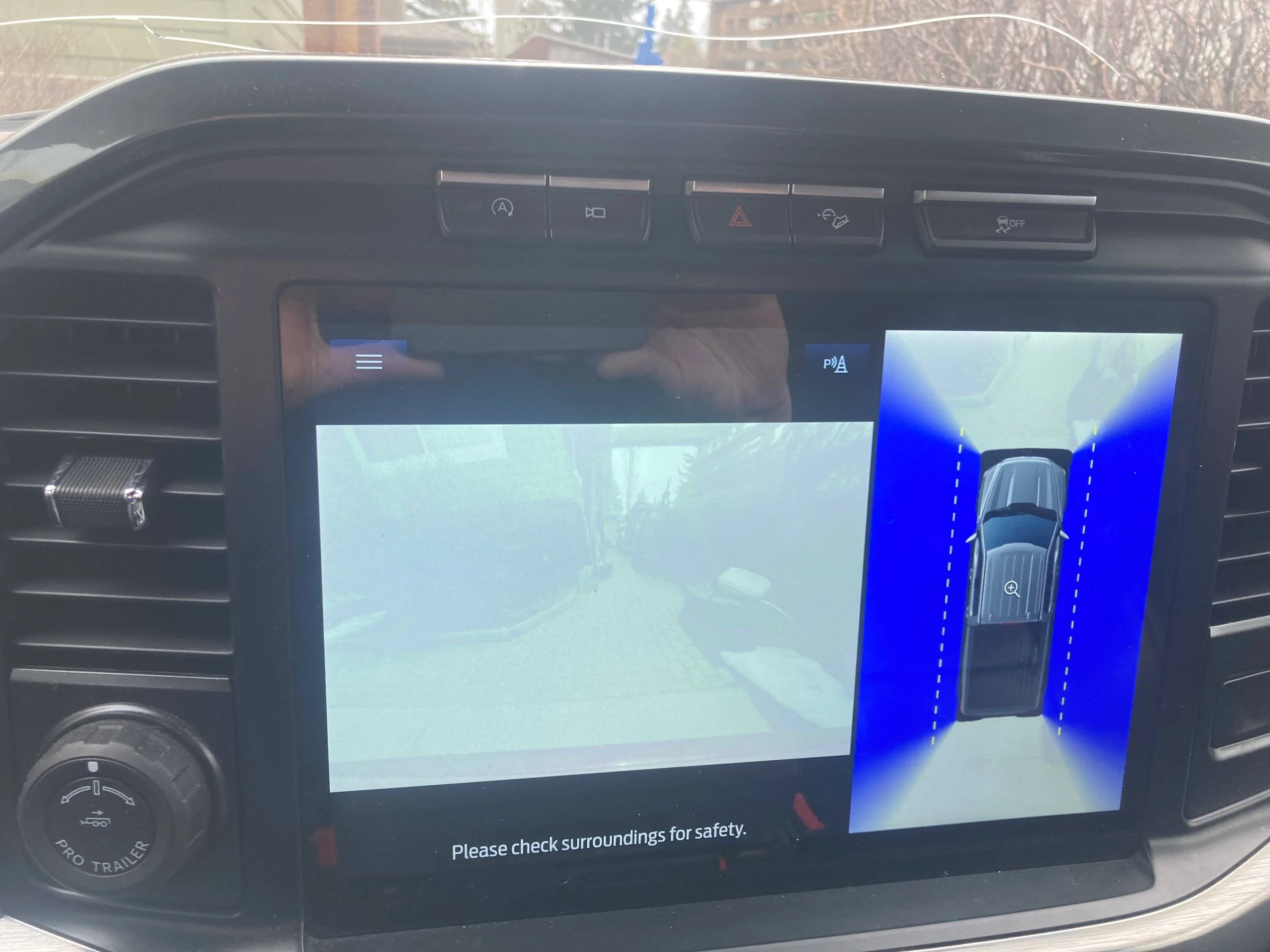 Ford F-150 2021 Lariat - front and rear camera - bleached out images IMG_4628