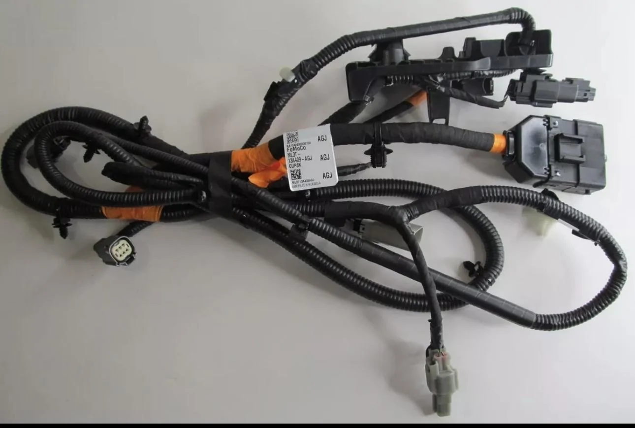 Ford F-150 Anyone install 2024 OEM LED bed lights IMG_4695