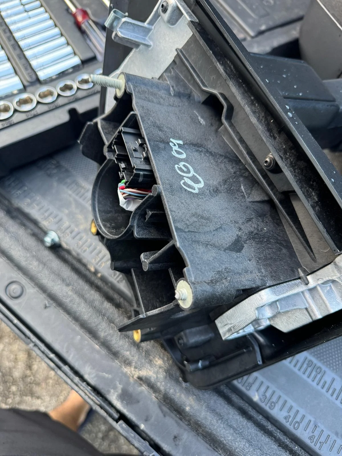 Ford F-150 Brand New Tow Mirror Studs Sheered IMG_4910