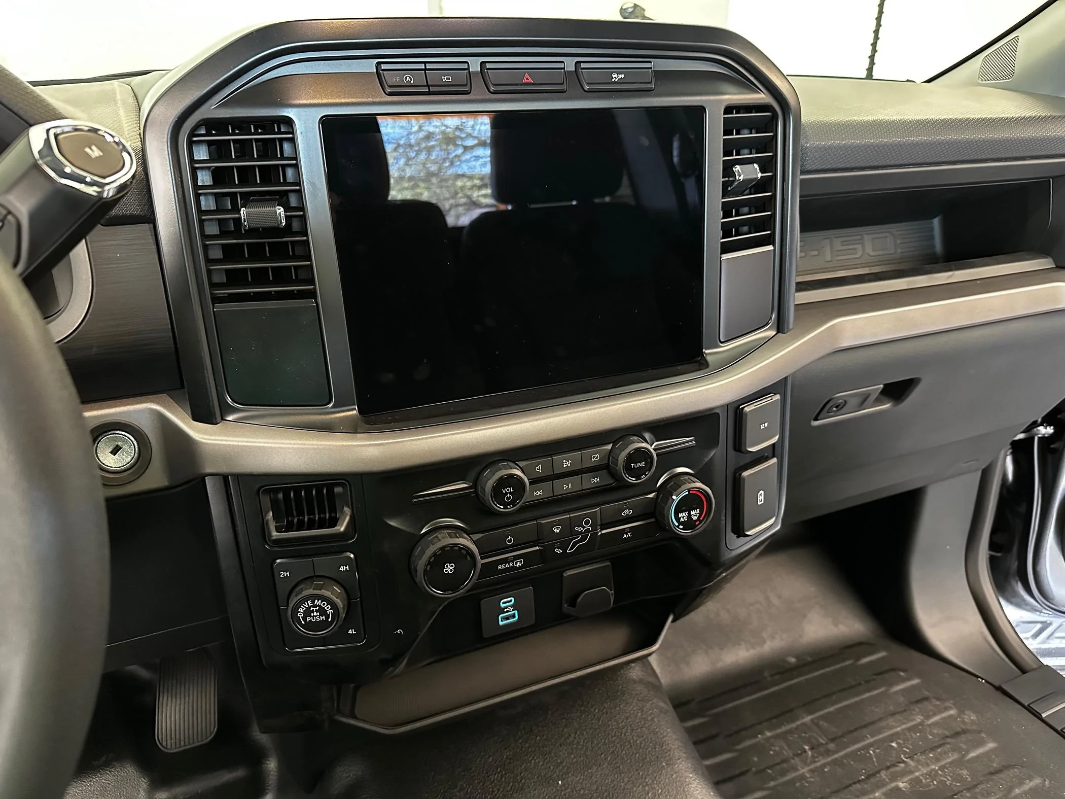 Ford F-150 CARBONIZED GRAY F-150 (2021+) Club IMG_5125