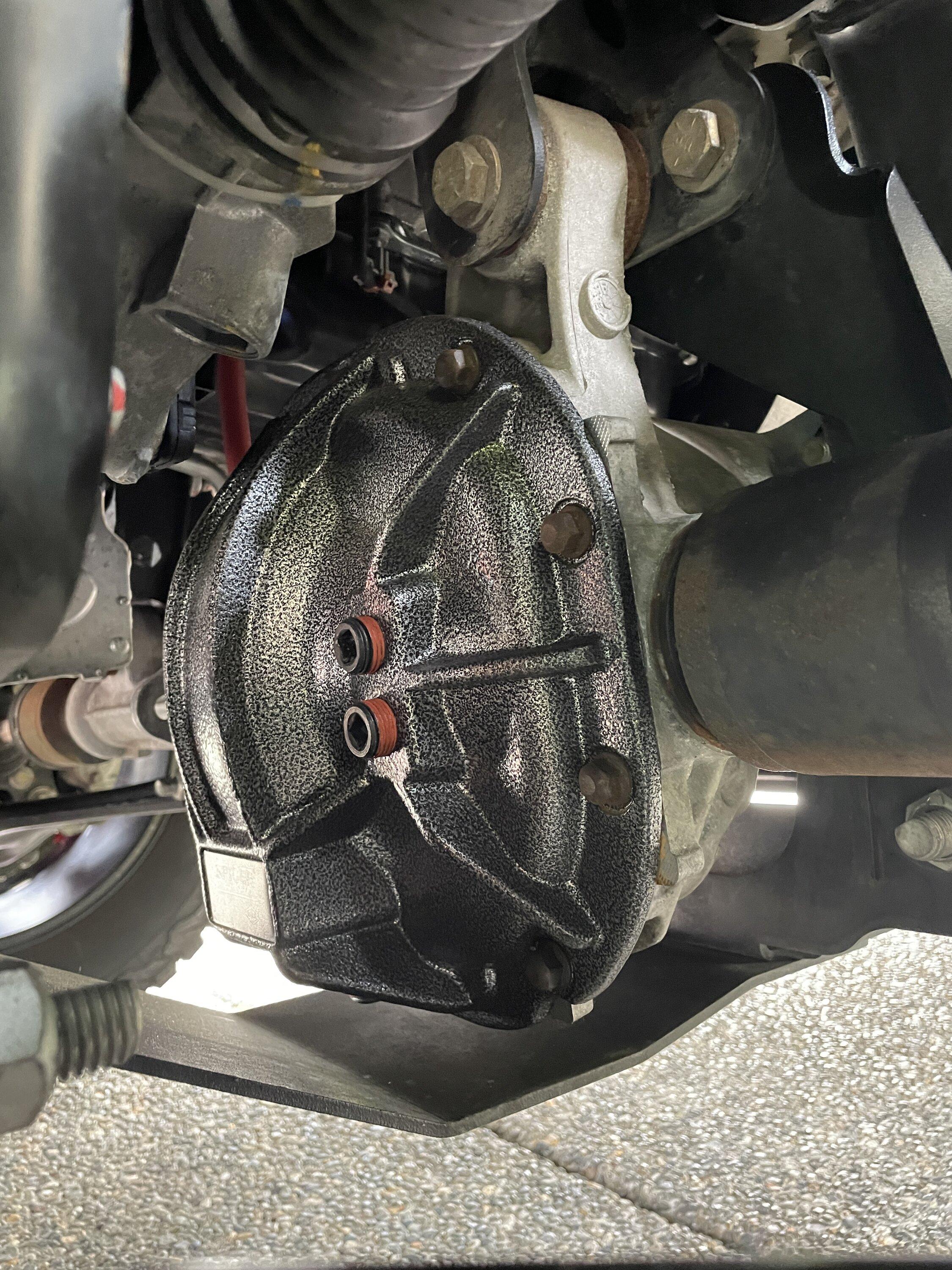 Ford F-150 Front Diff Cover Replacement w/ Lifted Trucks, will 8.8" Cover work? IMG_5180