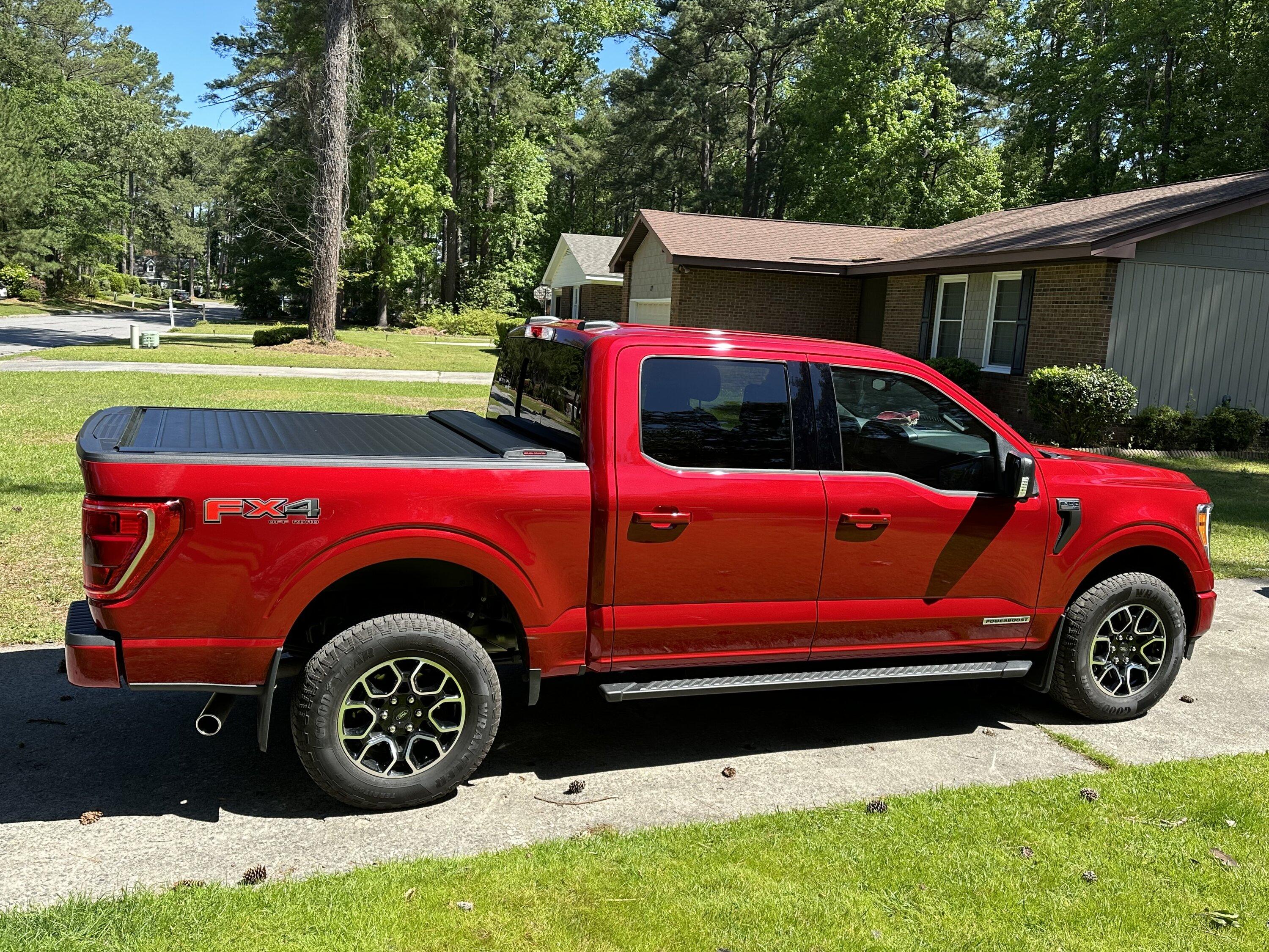 Ford F-150 RC Roll Up Tonneau installed IMG_5427
