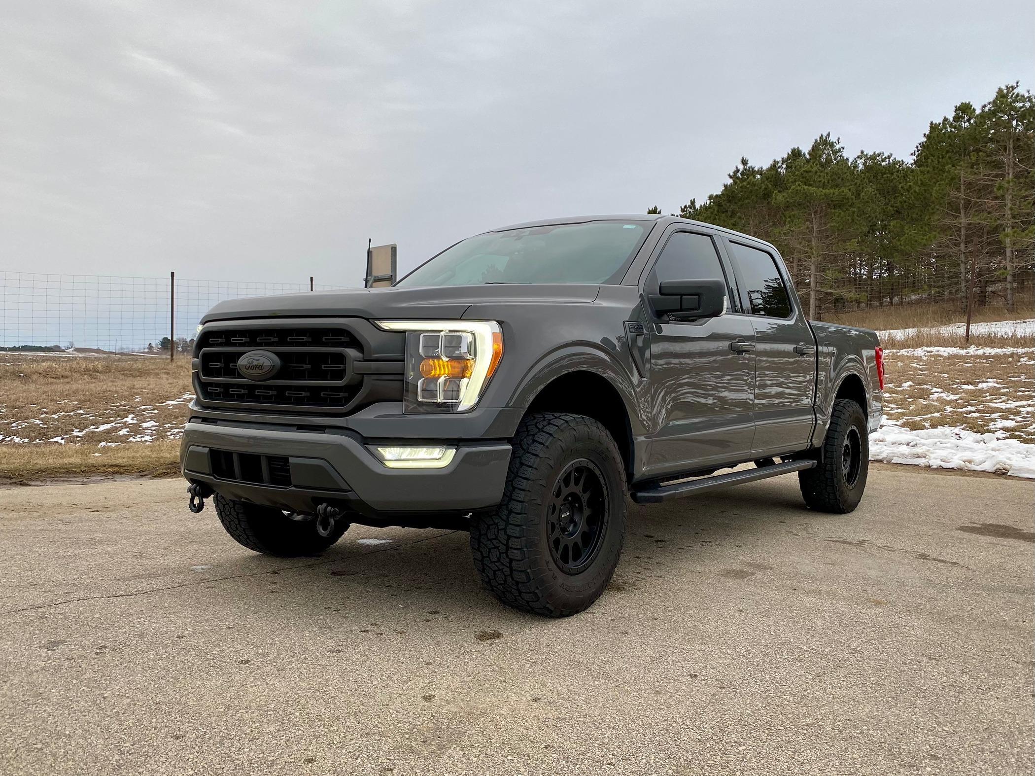 Ford F-150 XLT Sport 302a EcoBoost Looking Pretty Nifty IMG_5472