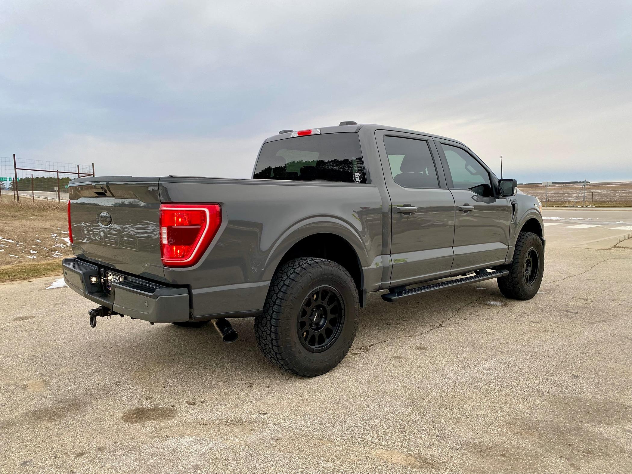 Ford F-150 XLT Sport 302a EcoBoost Looking Pretty Nifty IMG_5477