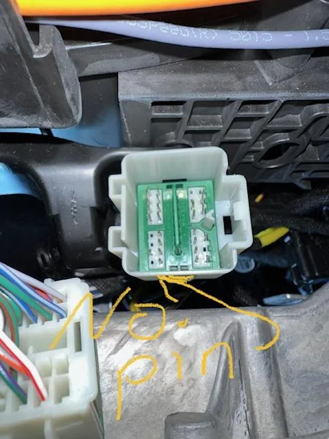 Ford F-150 XLT trucks with push button start cup holder/ambient lighting IMG_5500